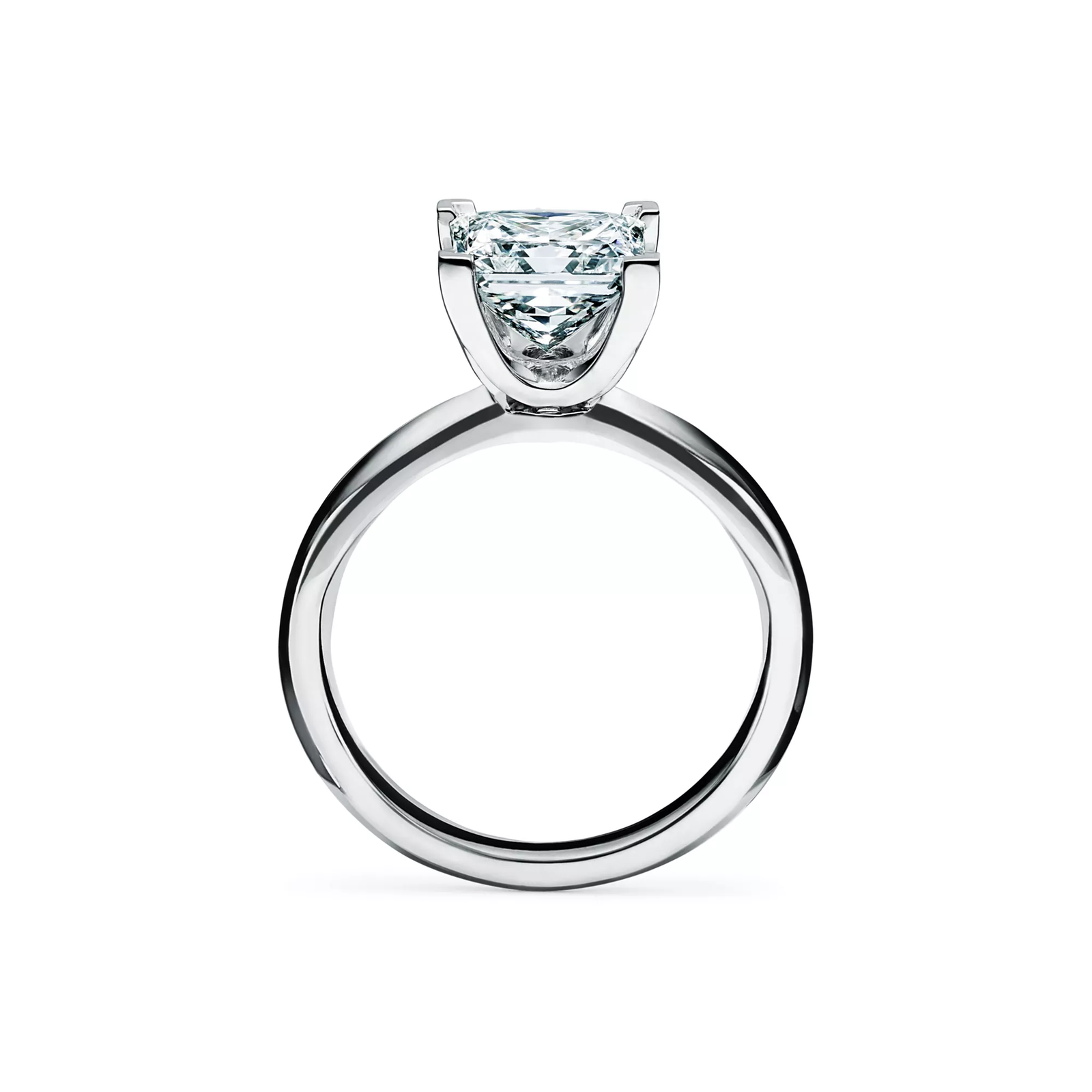 Princess-cut Diamond Engagement Ring in Platinum