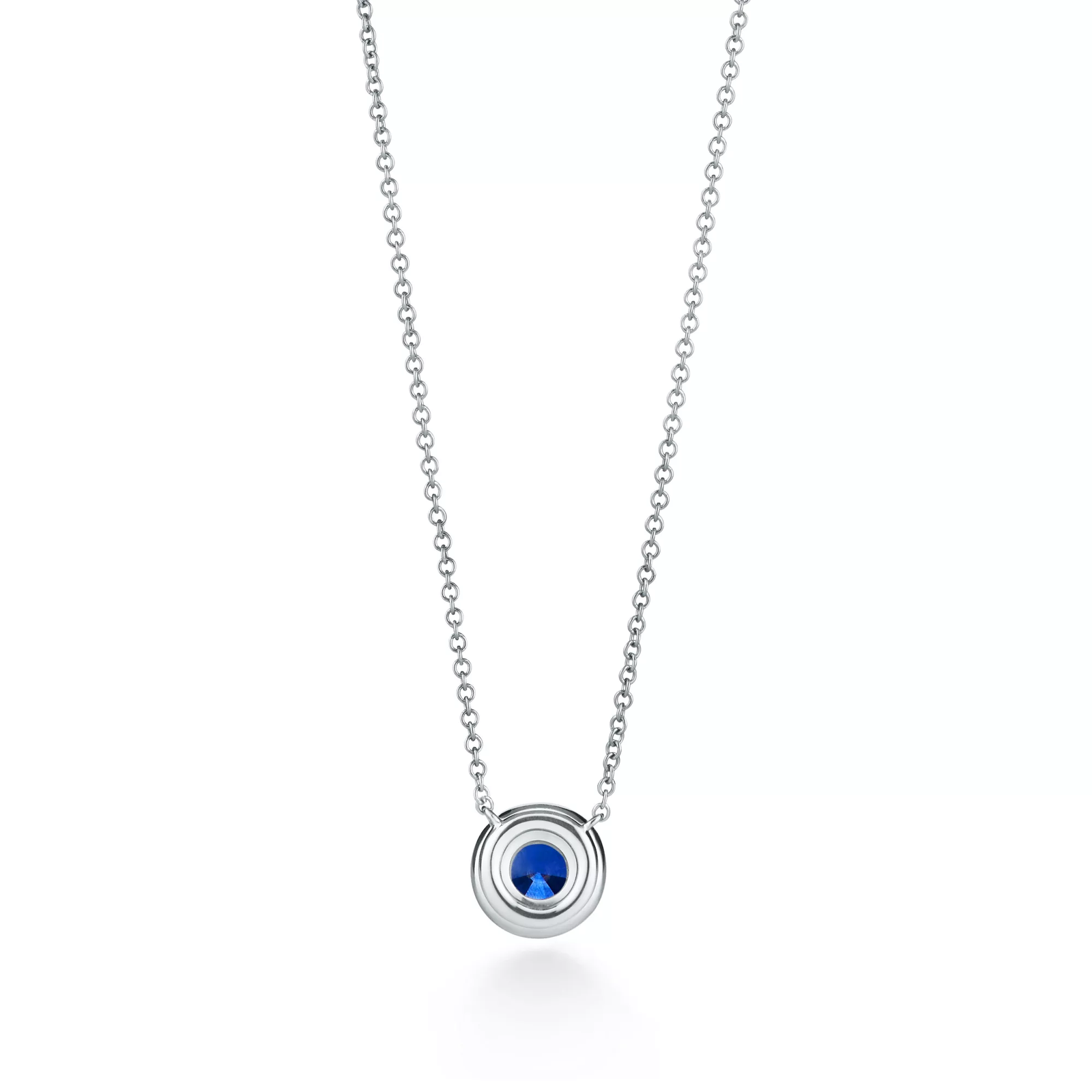 Pendant   in Platinum with a Sapphire and Diamonds
