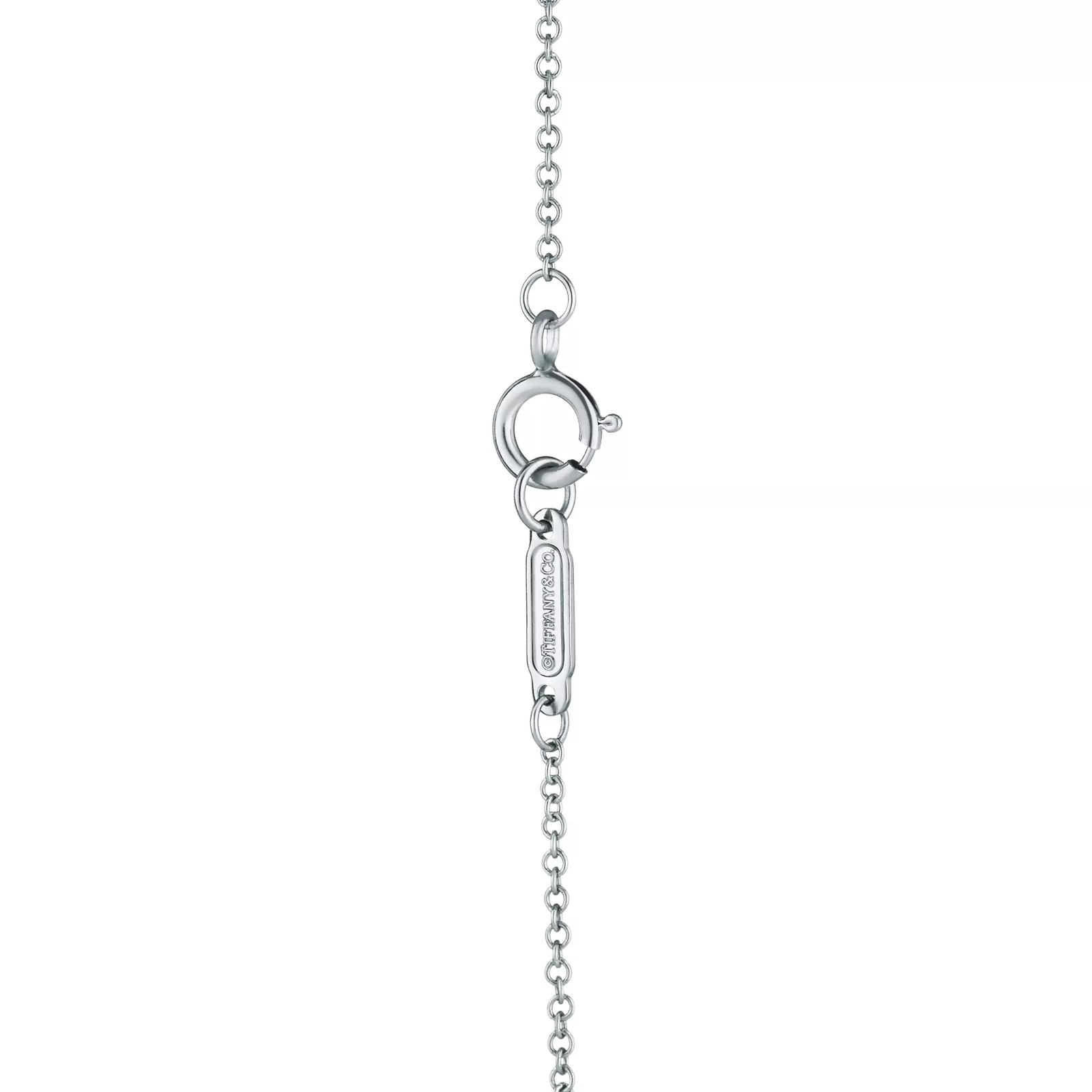 Pendant   in Platinum with a Sapphire and Diamonds