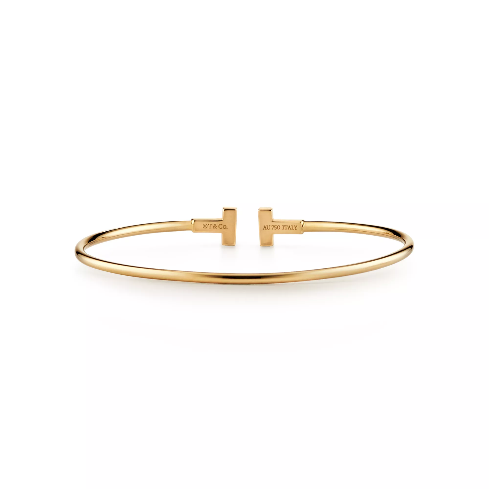 Narrow Wire Bracelet in Yellow Gold