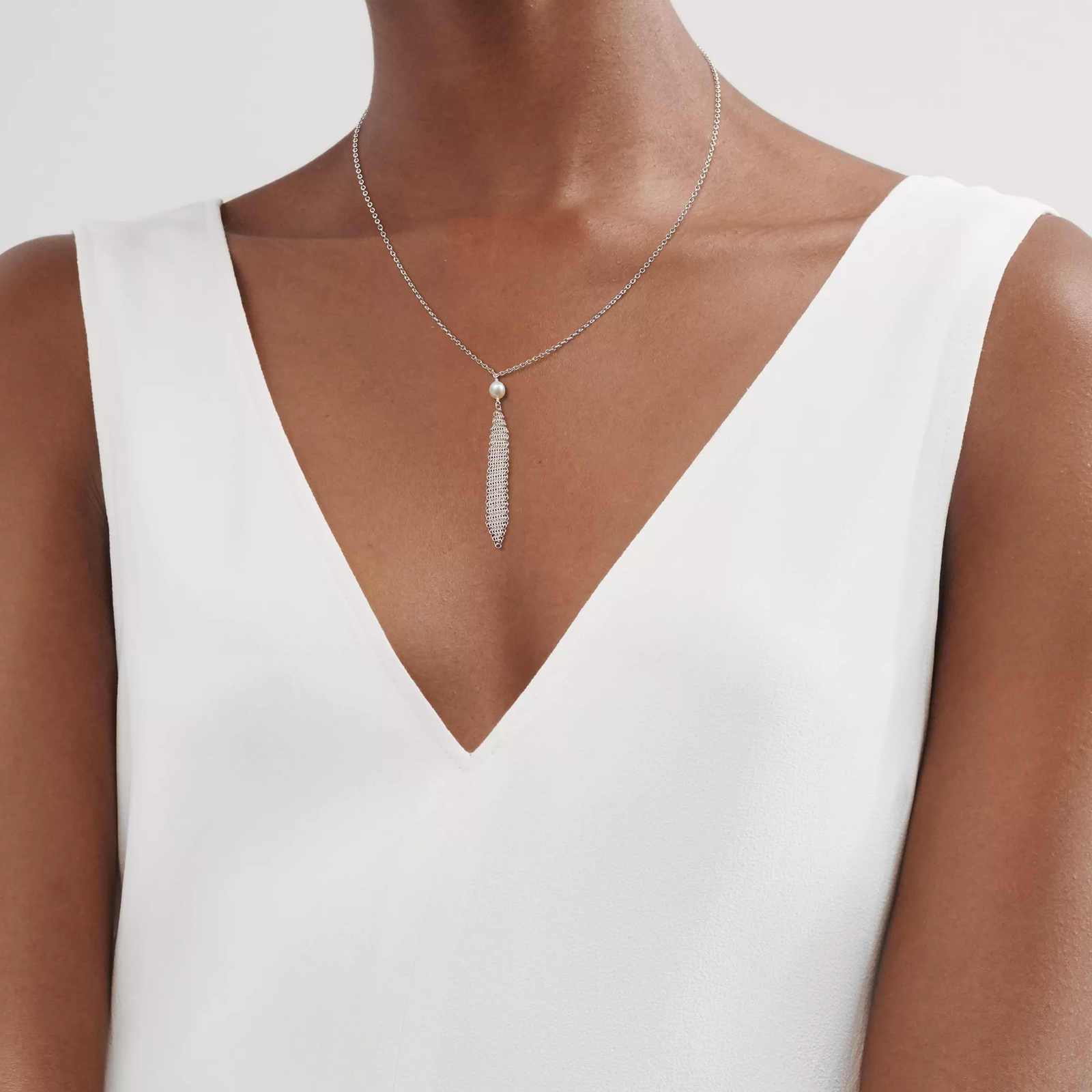 Mesh Tassel Pendant