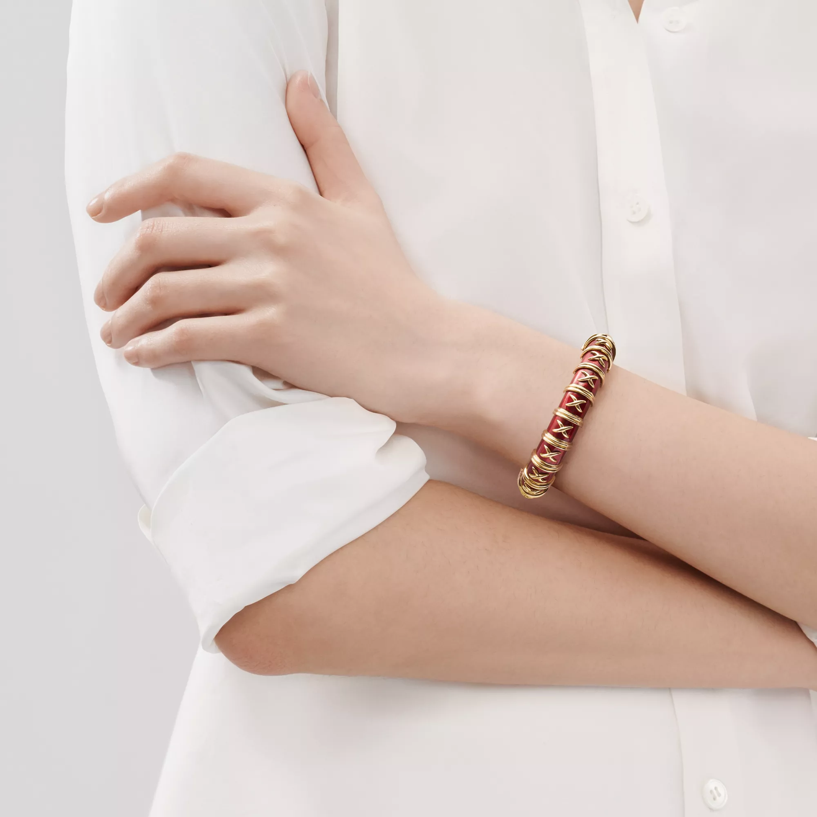 Bracelet in Yellow Gold with Red Enamel