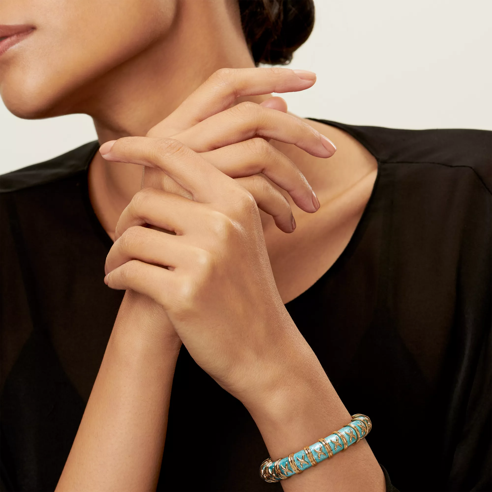 Bracelet in Yellow Gold with Azure Blue Enamel