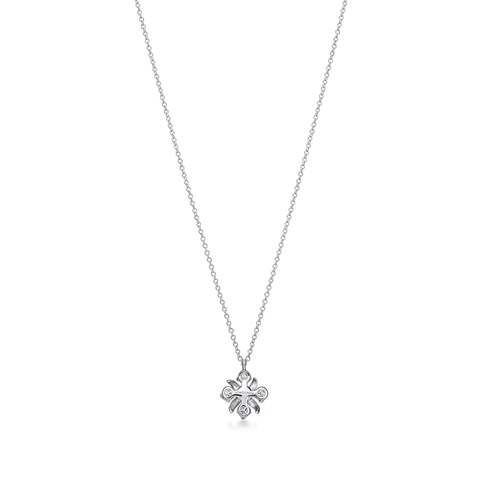 Pendant in Platinum with Diamonds