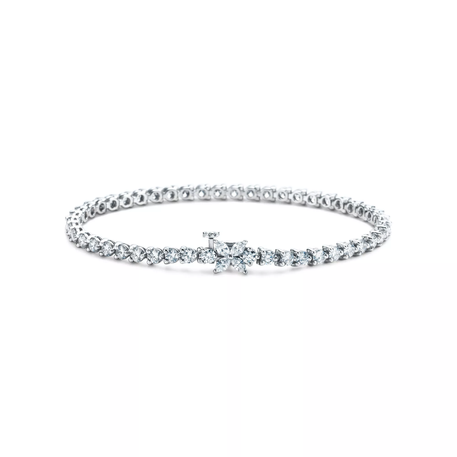 Tennis Bracelet in Platinum with Diamonds