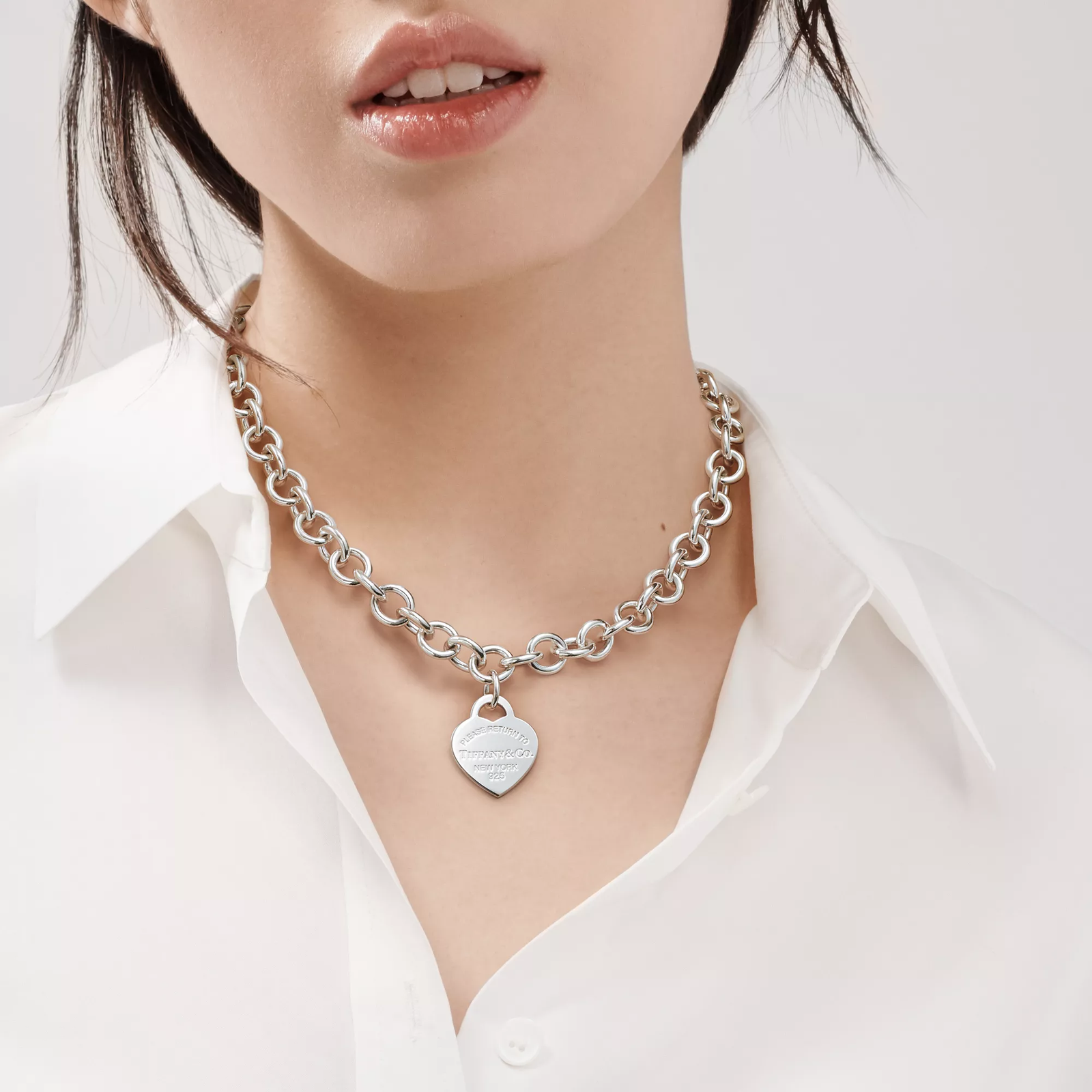 Heart Tag Chain Link Necklace in Silver
