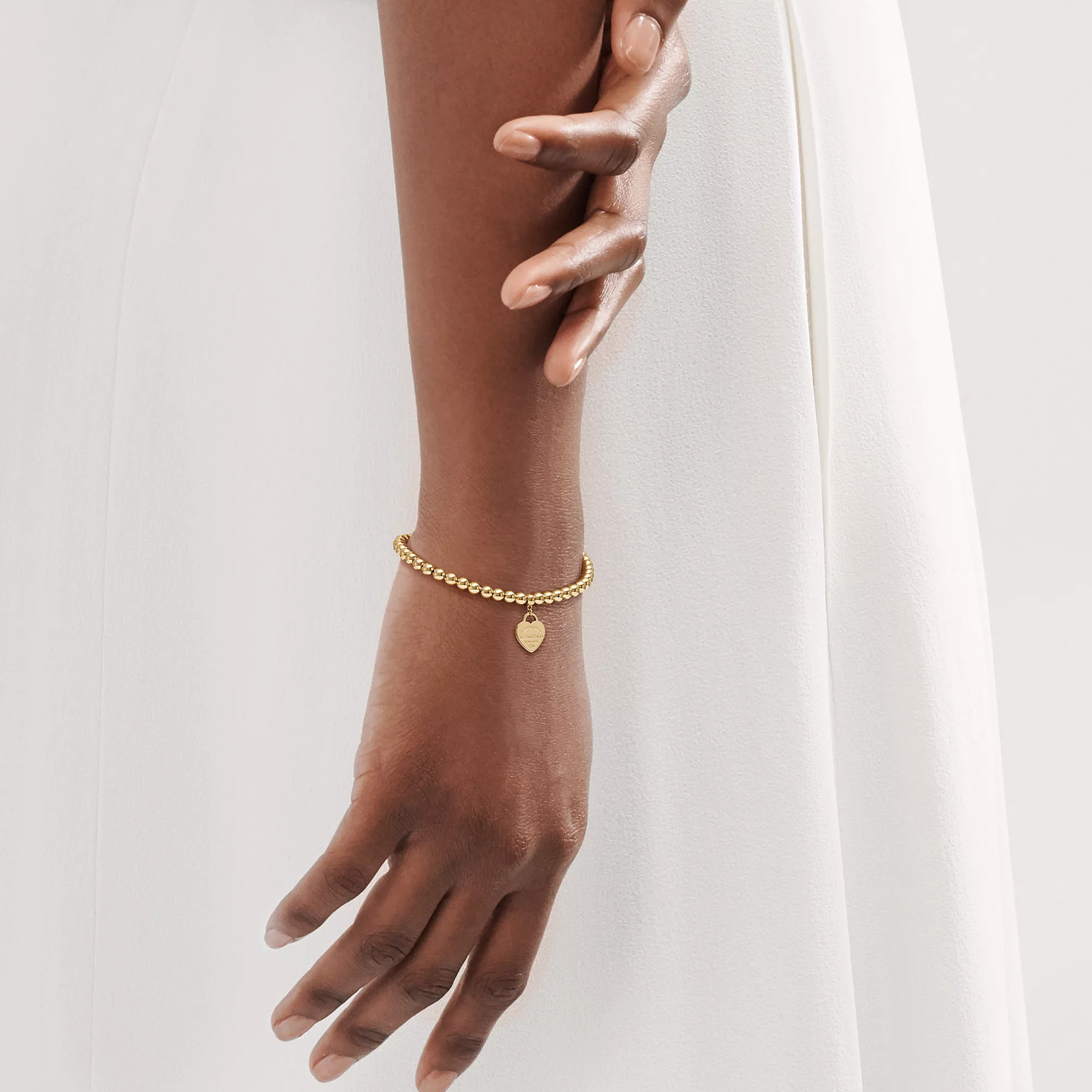Heart Tag Bead Bracelet in Yellow Gold