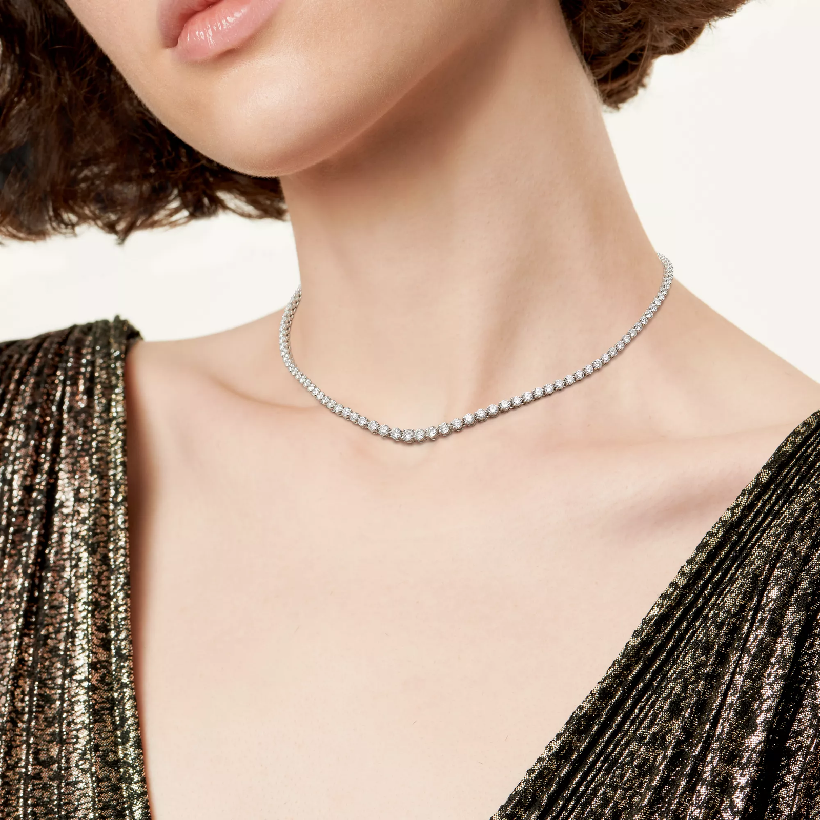 Graduated Line Necklace