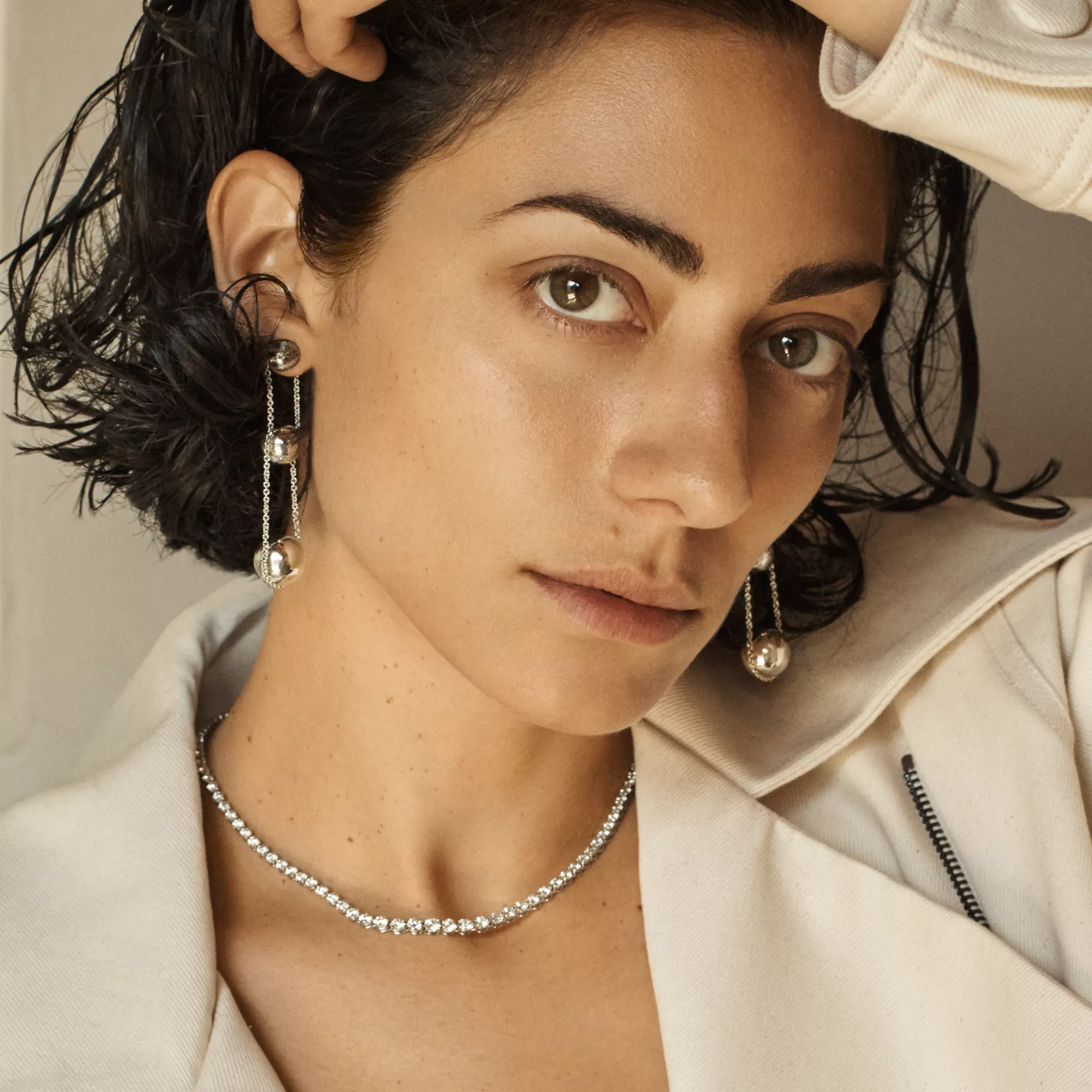 Graduated Line Necklace