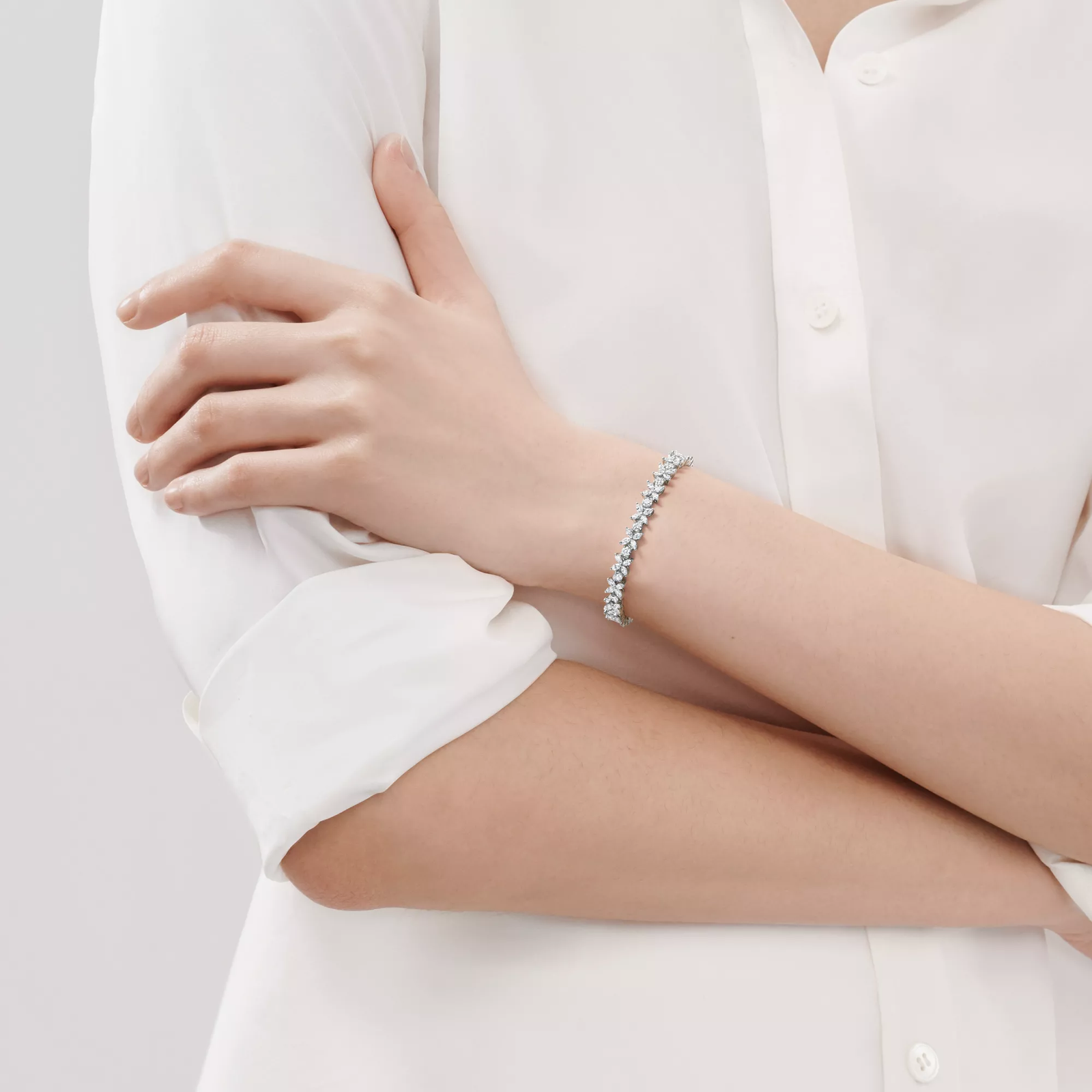 Cluster Tennis Bracelet in Platinum with Diamonds