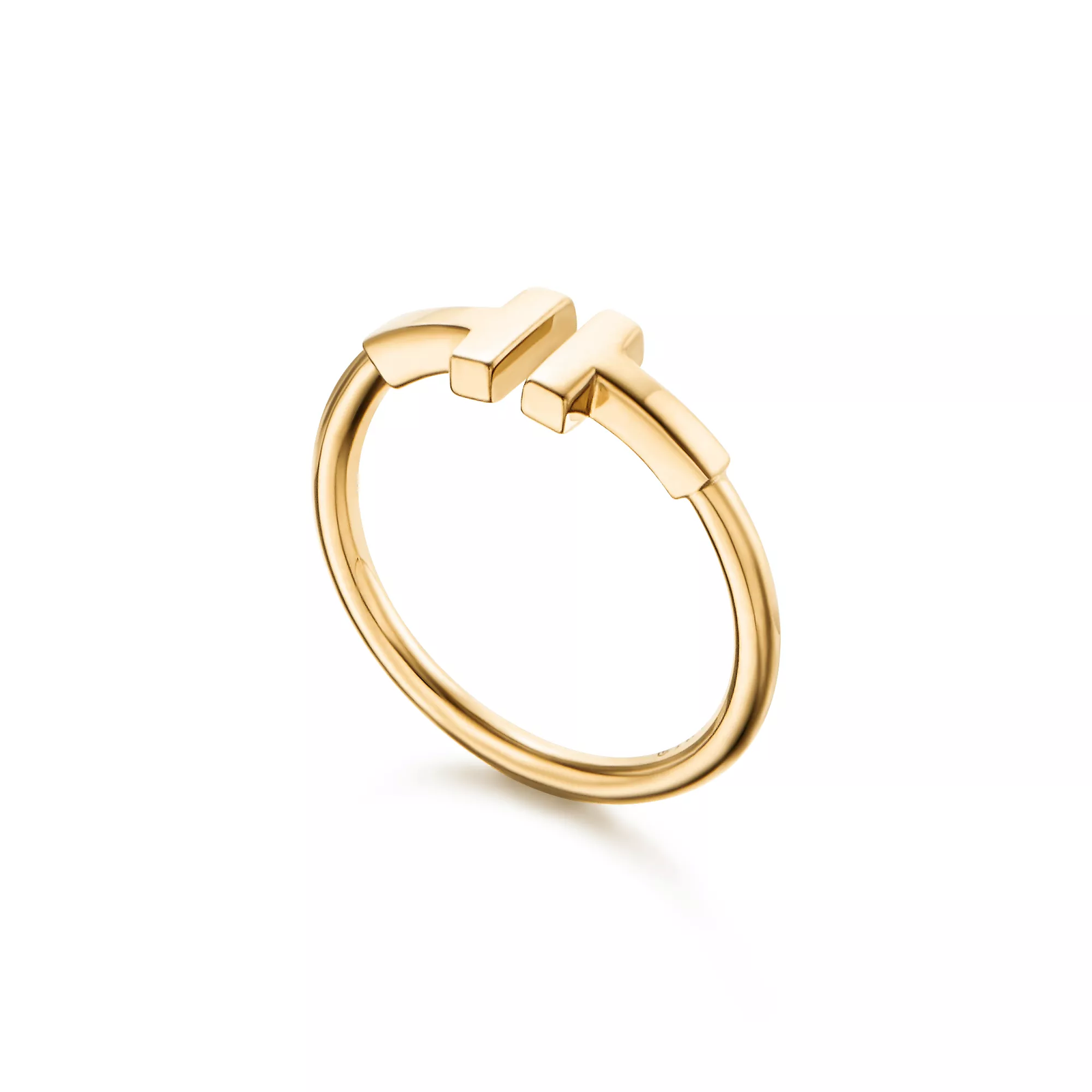 Wire Ring in Yellow Gold