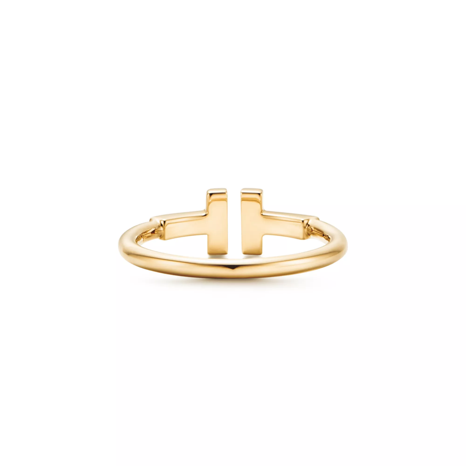 Wire Ring in Yellow Gold
