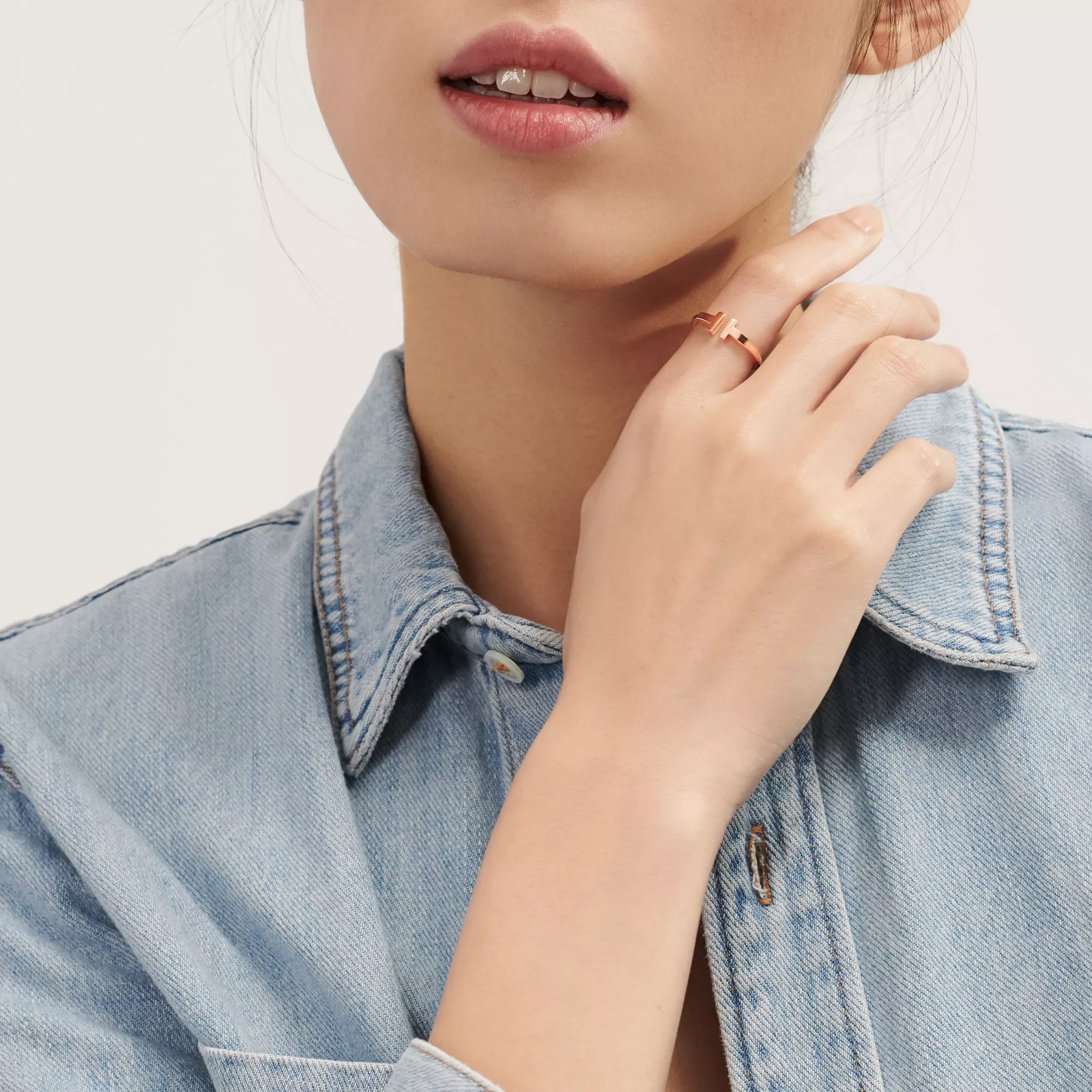 Wire Ring in Rose Gold