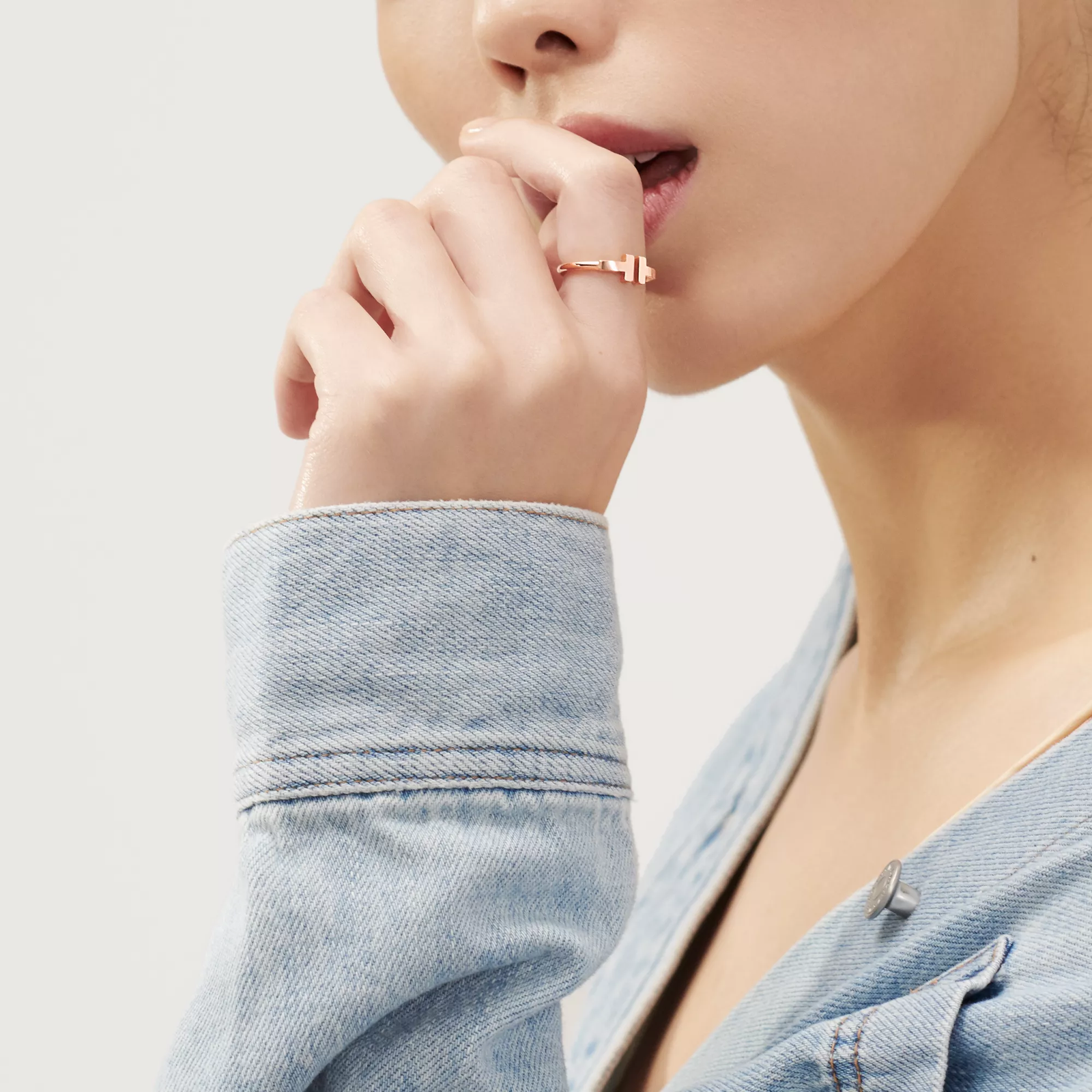 Wire Ring in Rose Gold