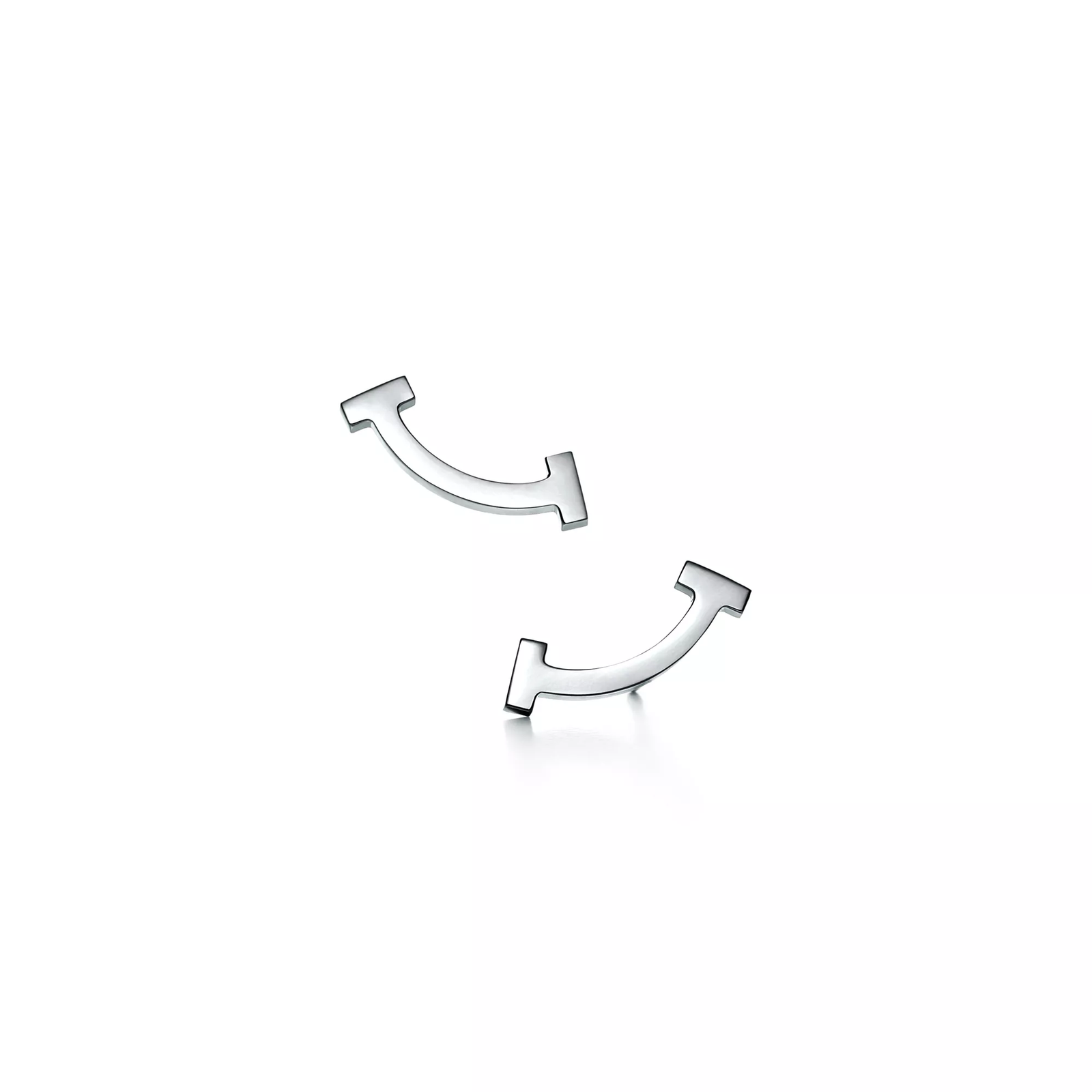 Smile Mini Earrings in White Gold