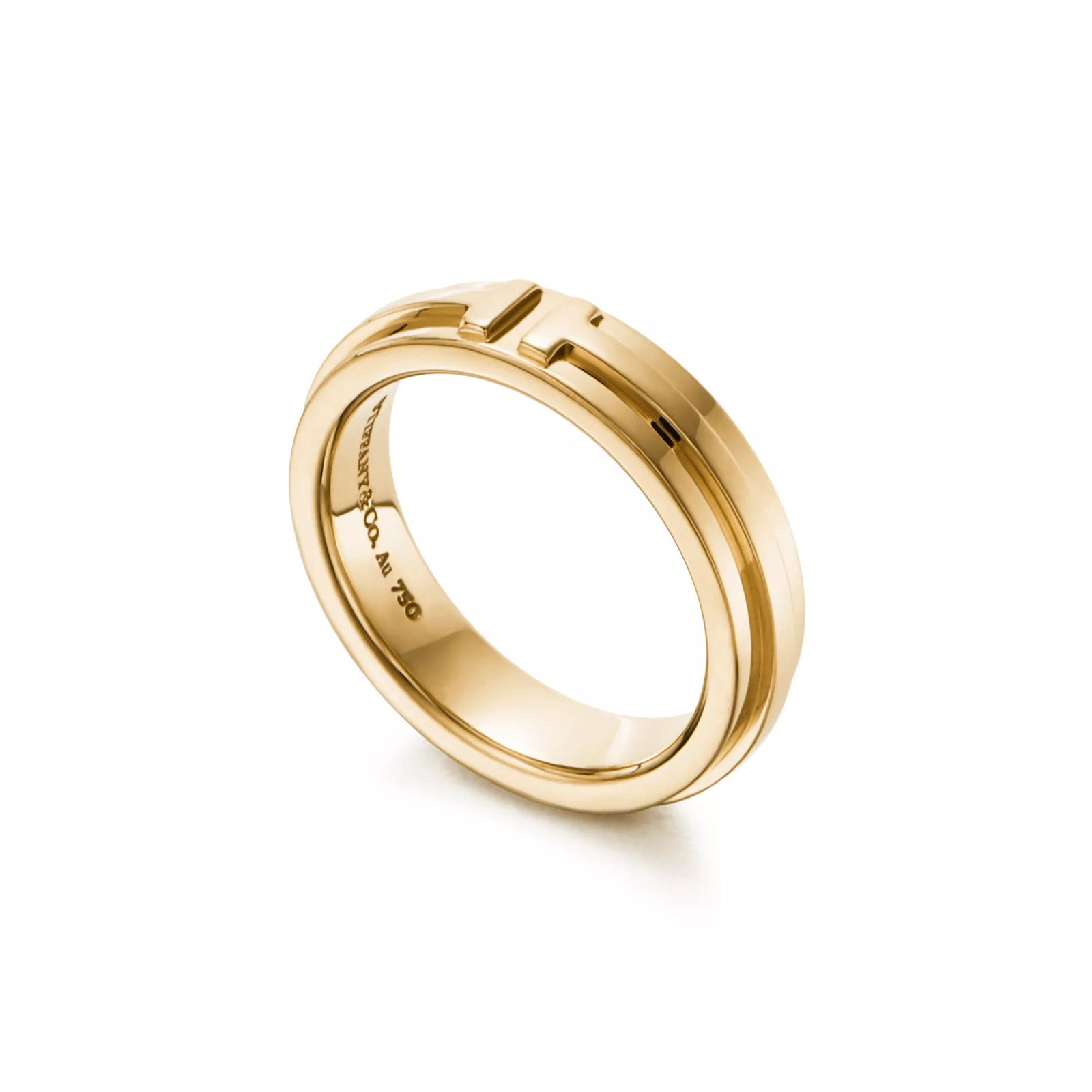 Narrow Ring in Yellow Gold