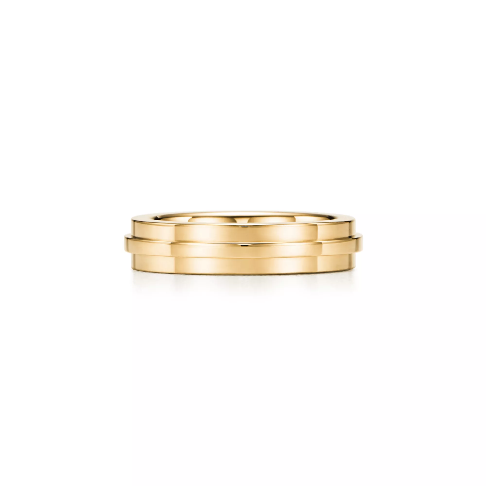 Narrow Ring in Yellow Gold