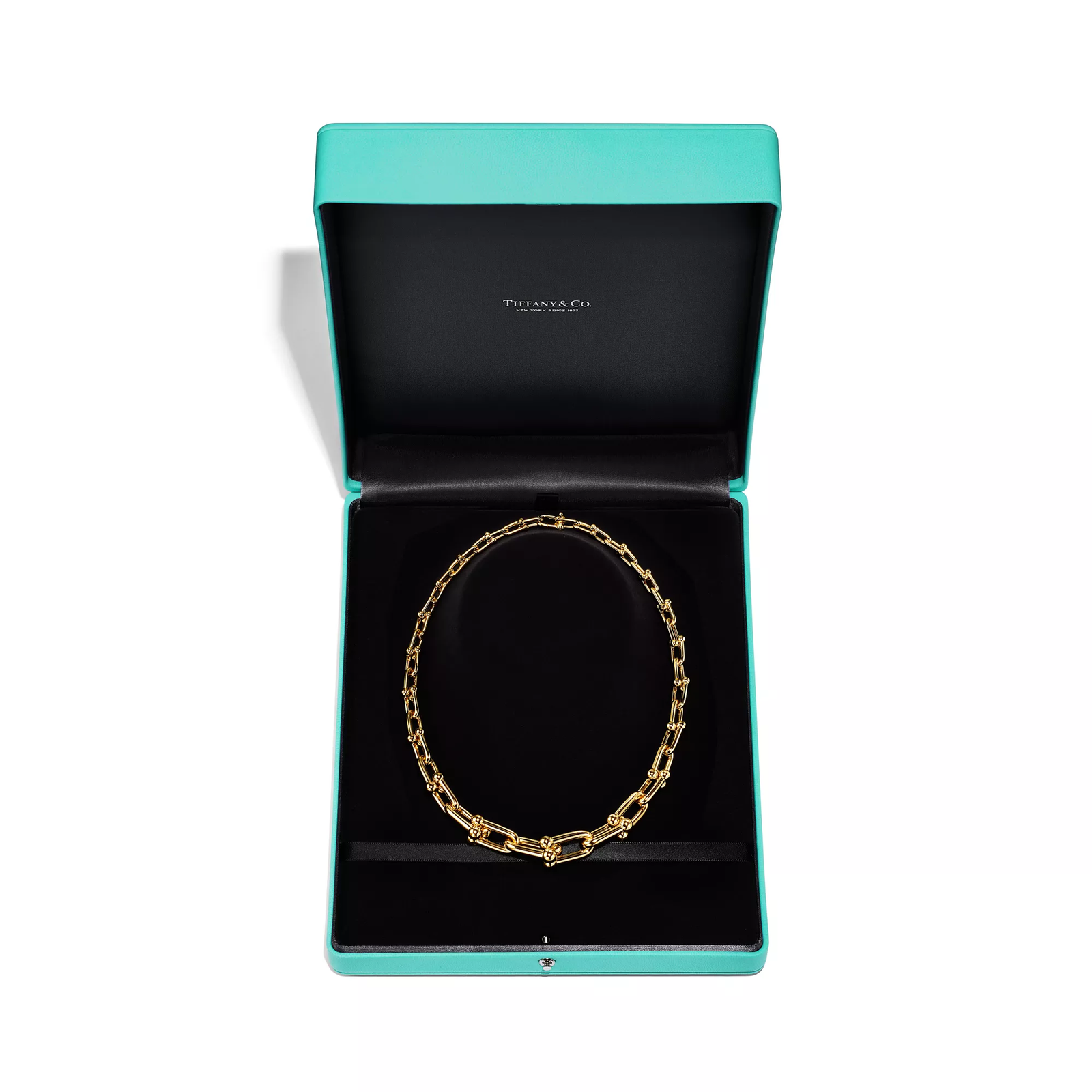 Graduated Link Necklace in Yellow Gold