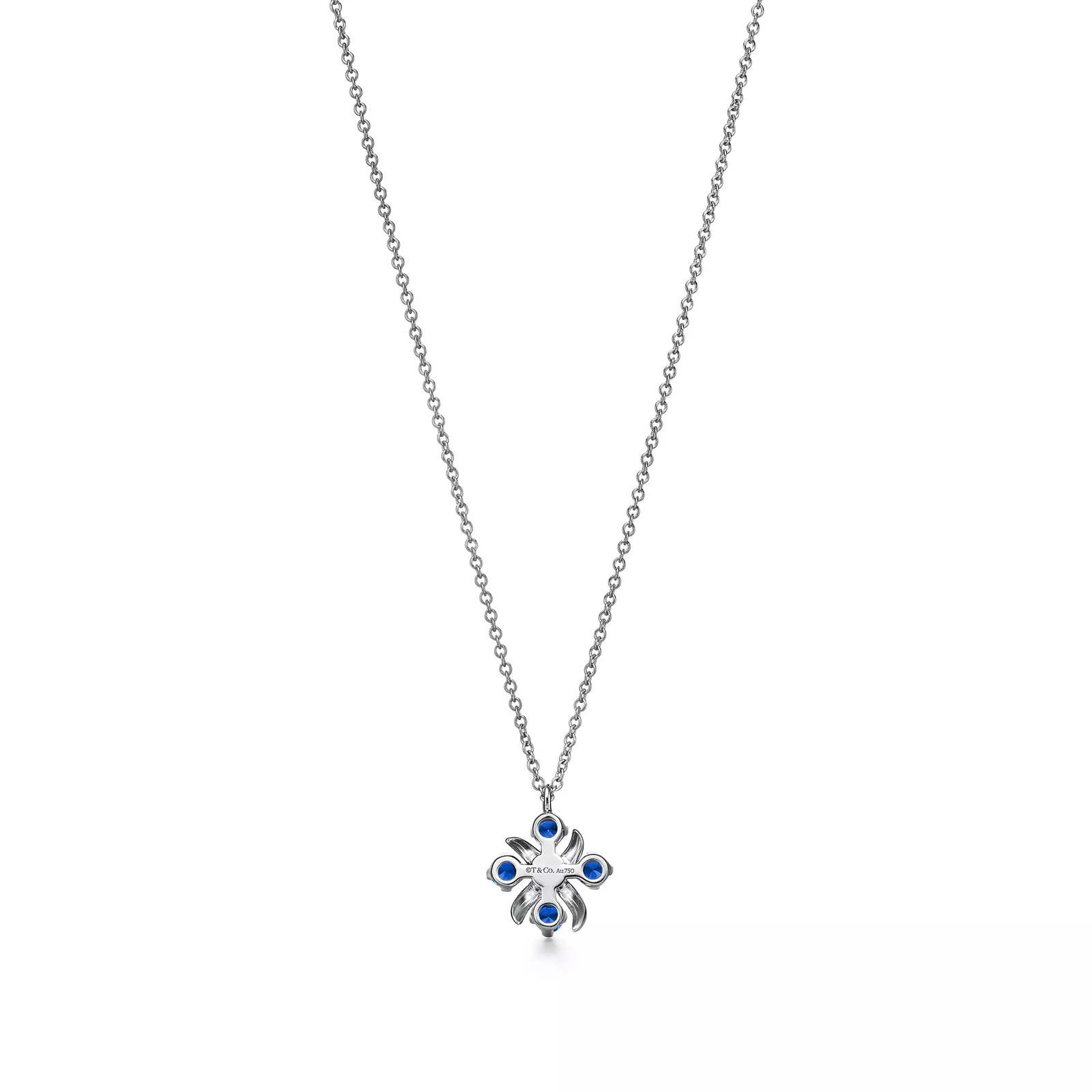 Pendant in Platinum with Sapphires