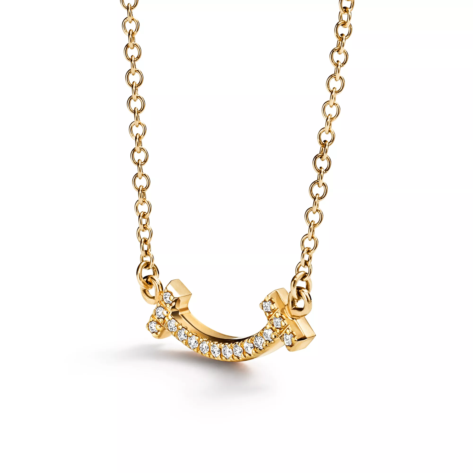 Smile Pendant in Yellow Gold with Diamonds