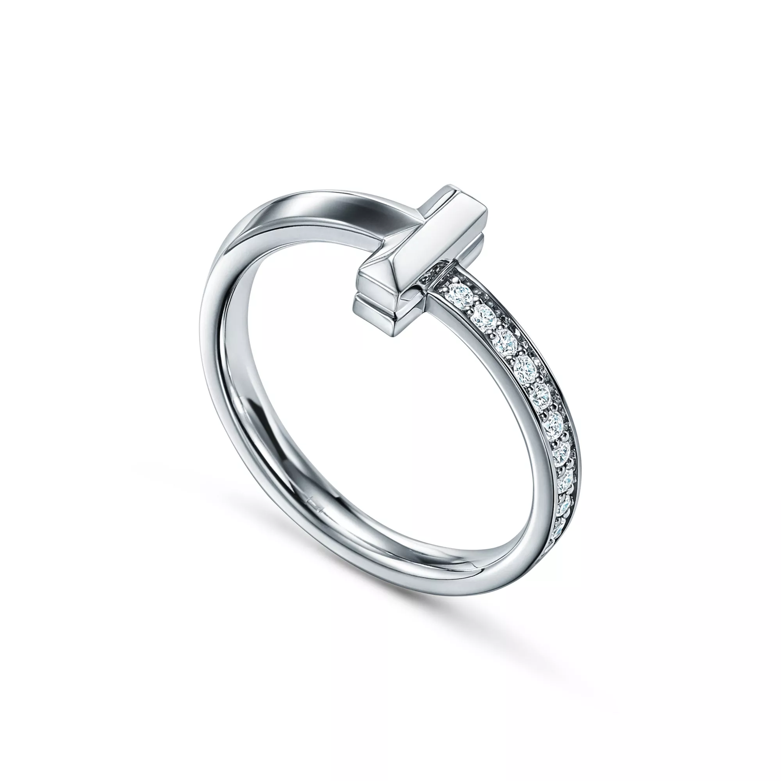 T1 Ring in White Gold with Diamonds