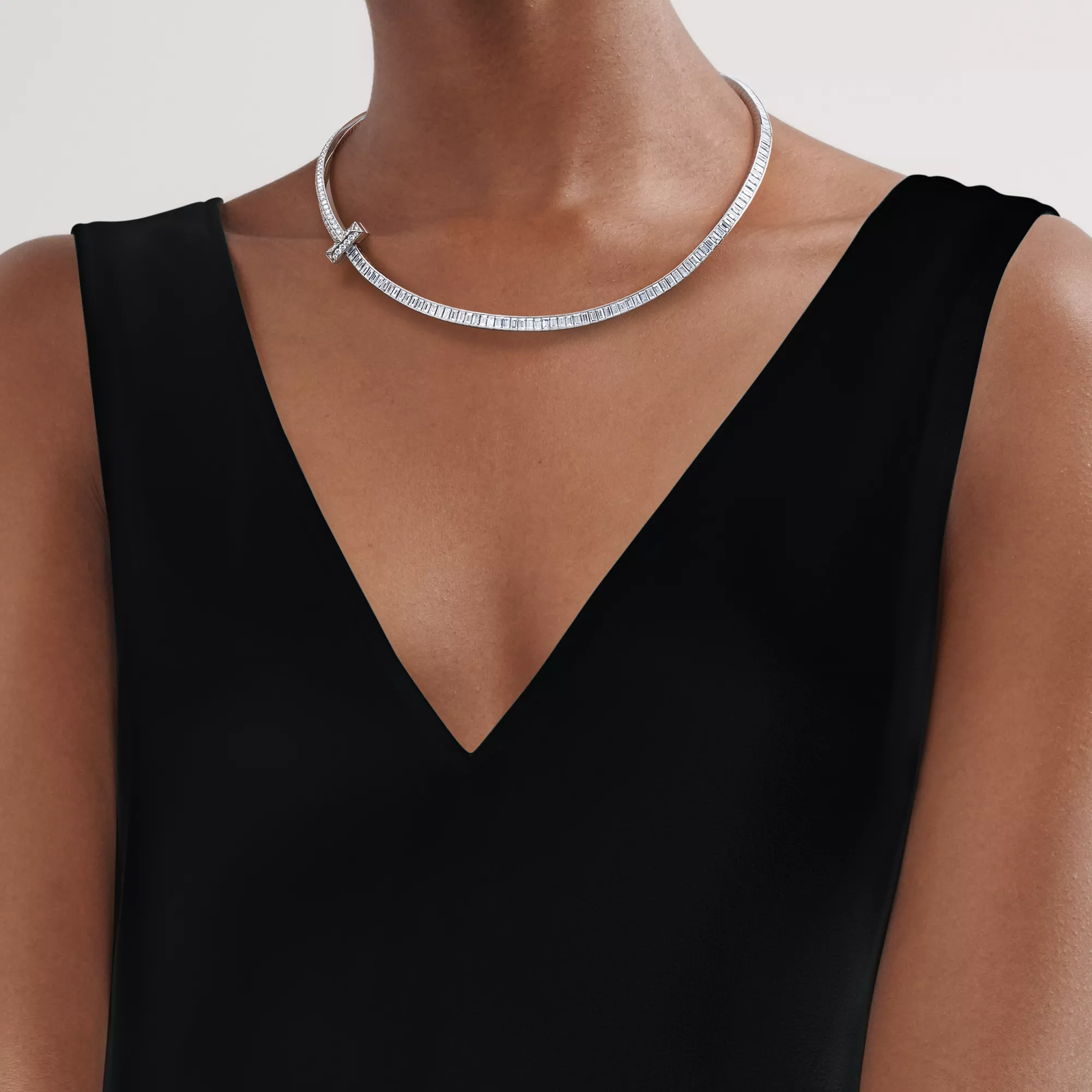 T1 Diamond Necklace in White Gold