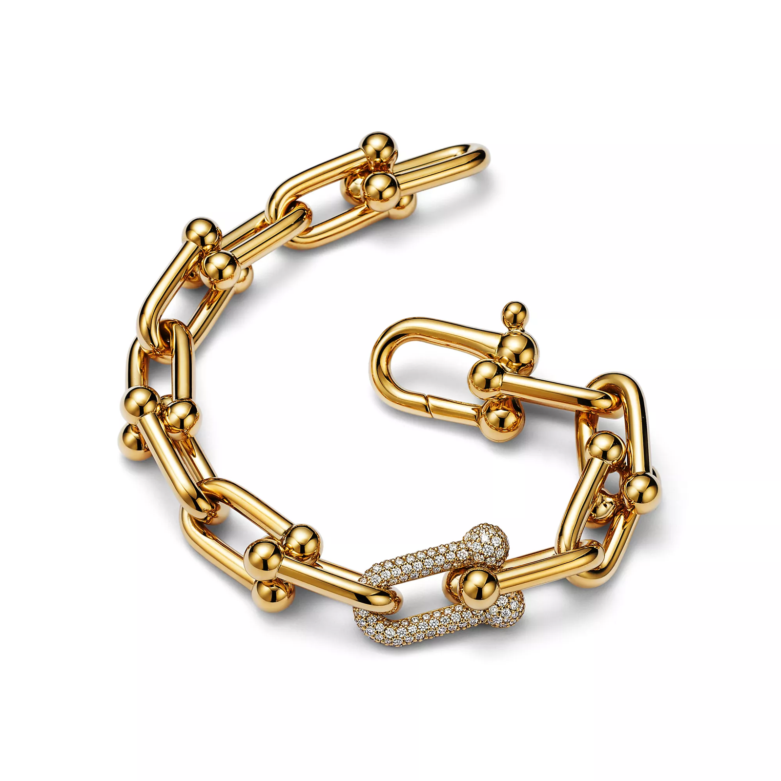 Large Link Bracelet in Yellow Gold with Diamonds
