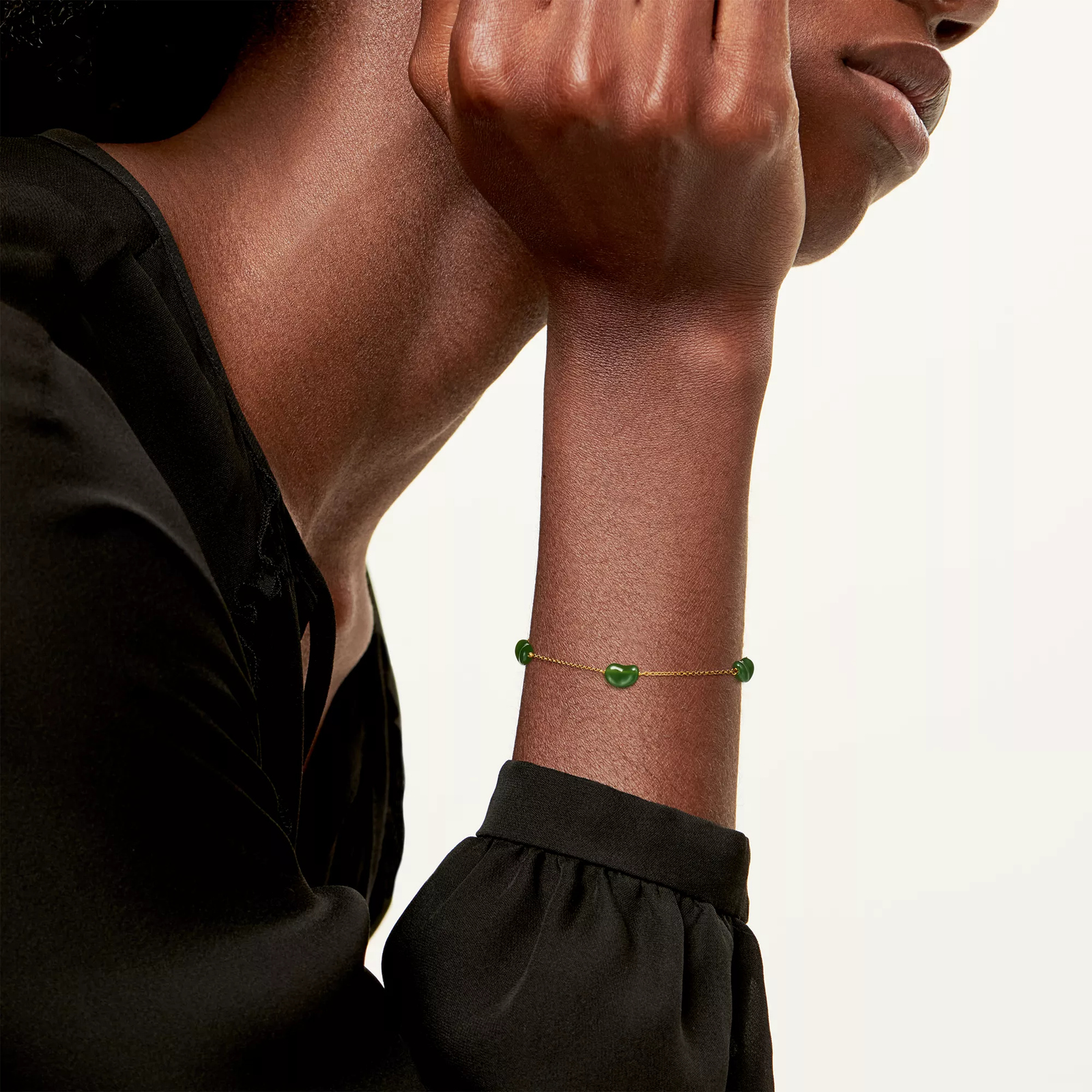 Bean design Bracelet in Yellow Gold with Green Nephrite Jade