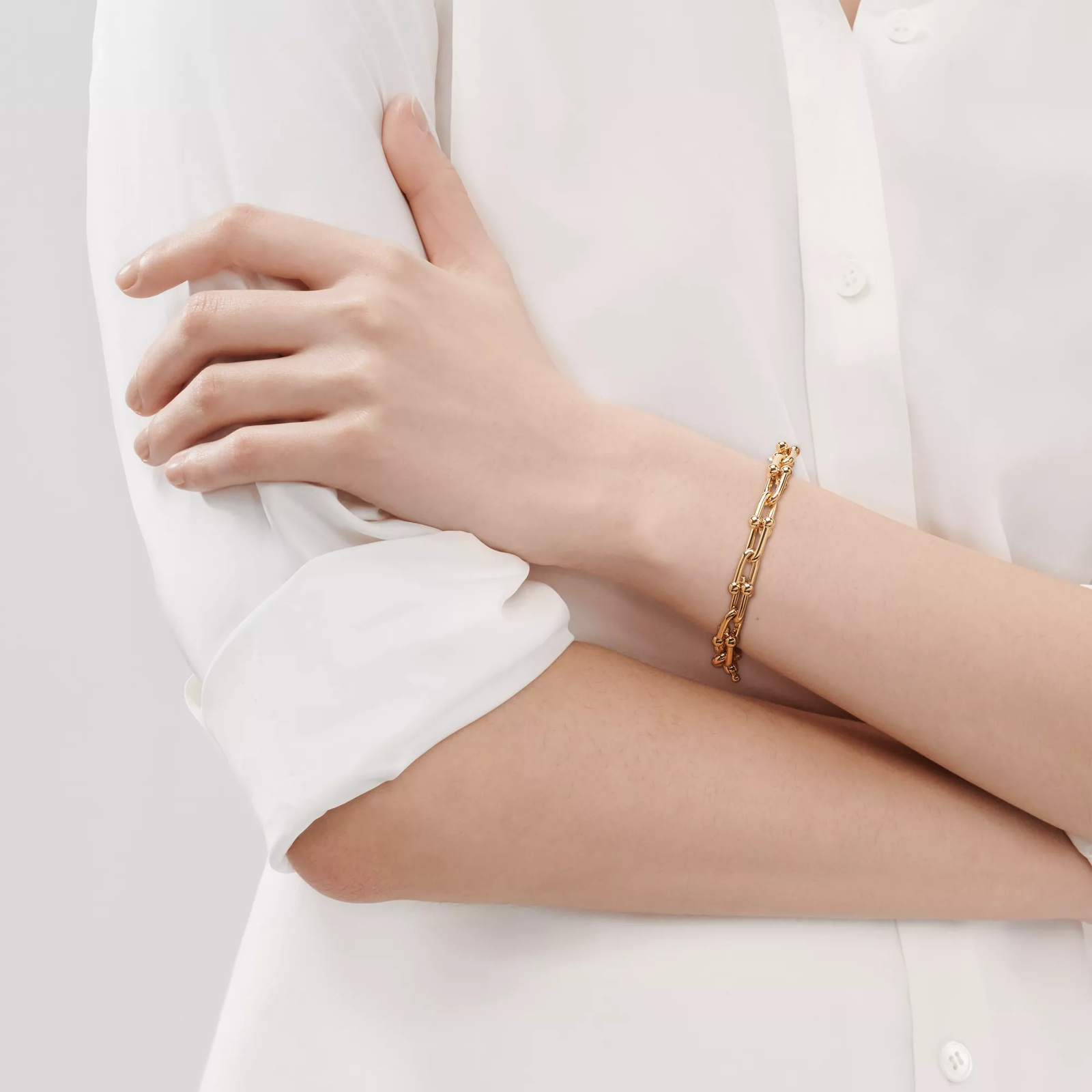 Medium Link Bracelet in Yellow Gold