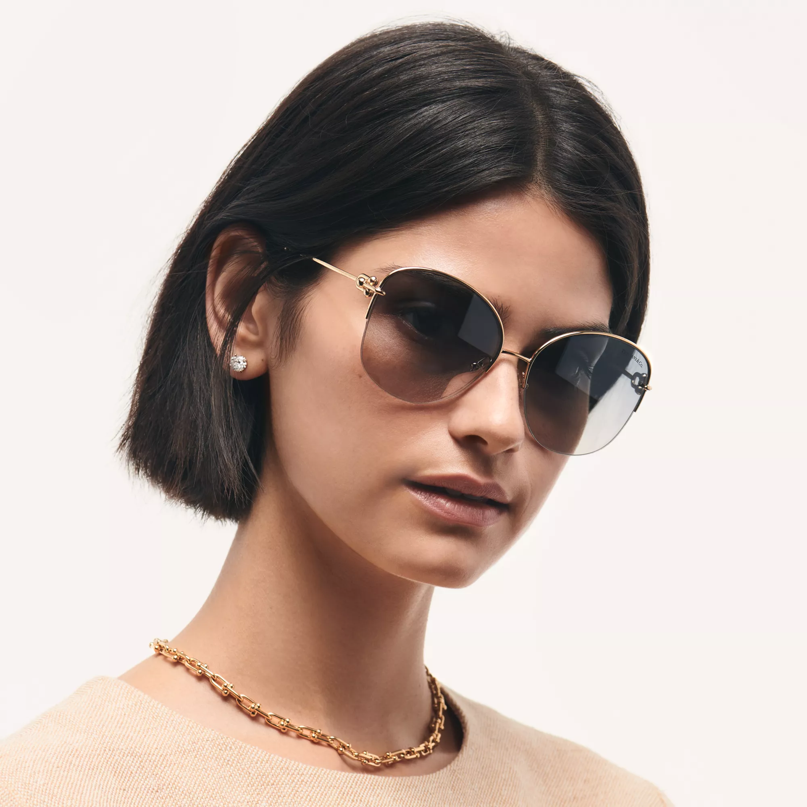 Sunglasses in Pale Gold-colored Metal with Blue Lenses