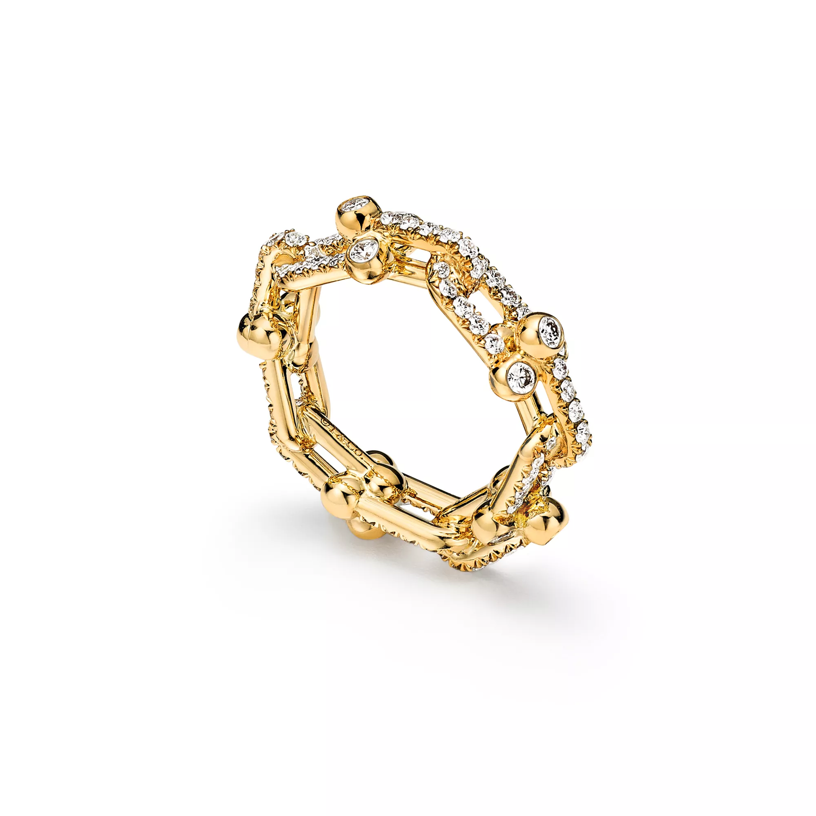 Small Link Ring in Yellow Gold with Diamonds
