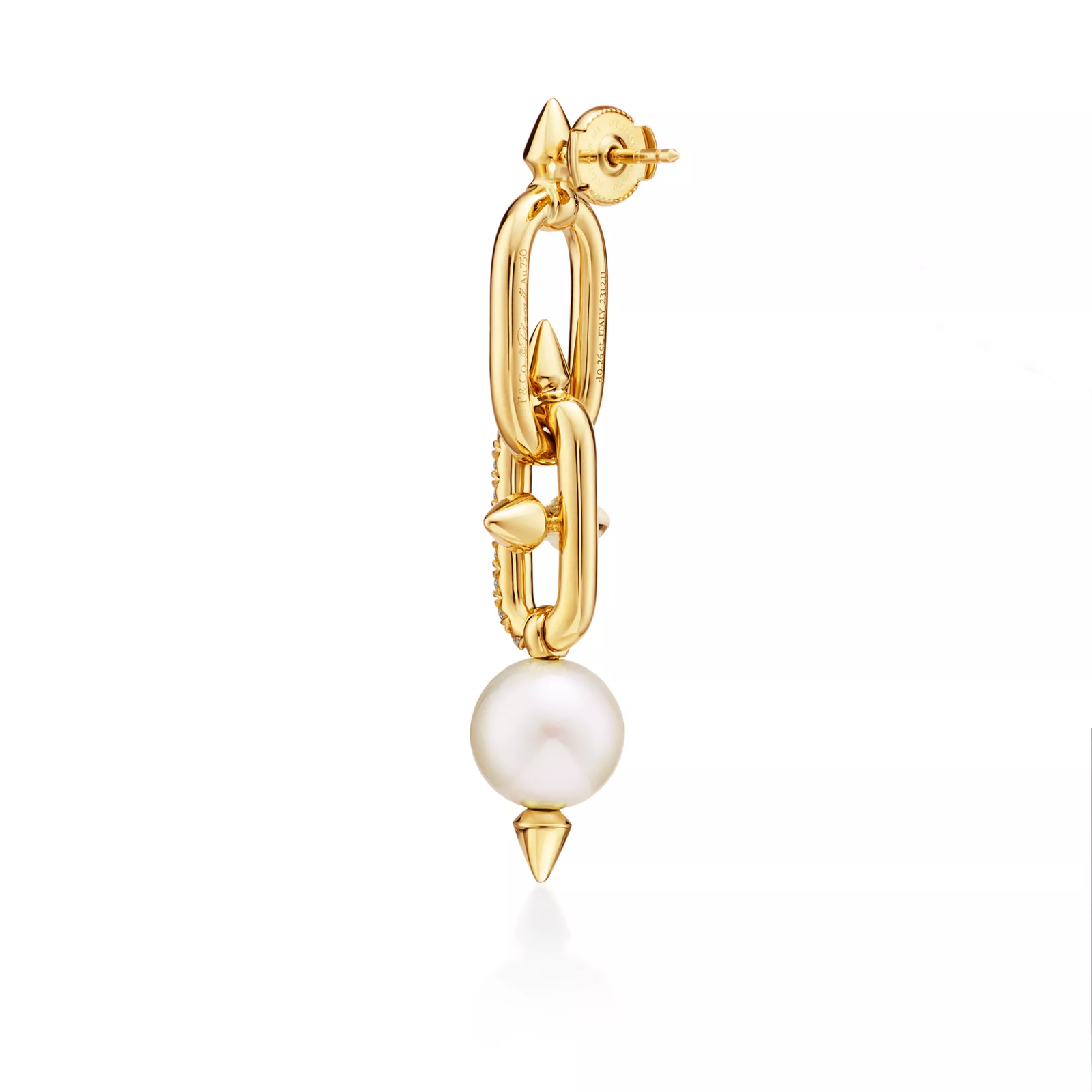 Pearl Earrings in Yellow Gold with Diamonds