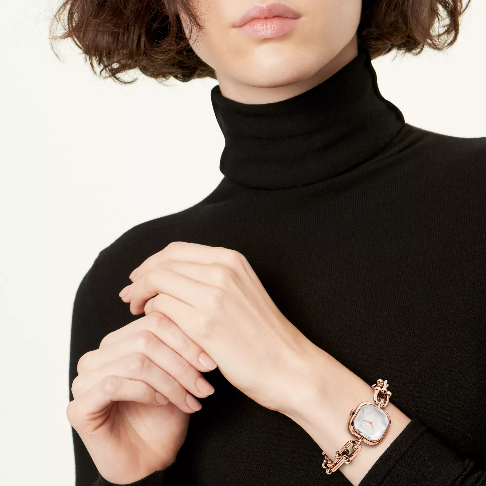 Watch in Rose Gold with Diamonds and White Mother-of-pearl