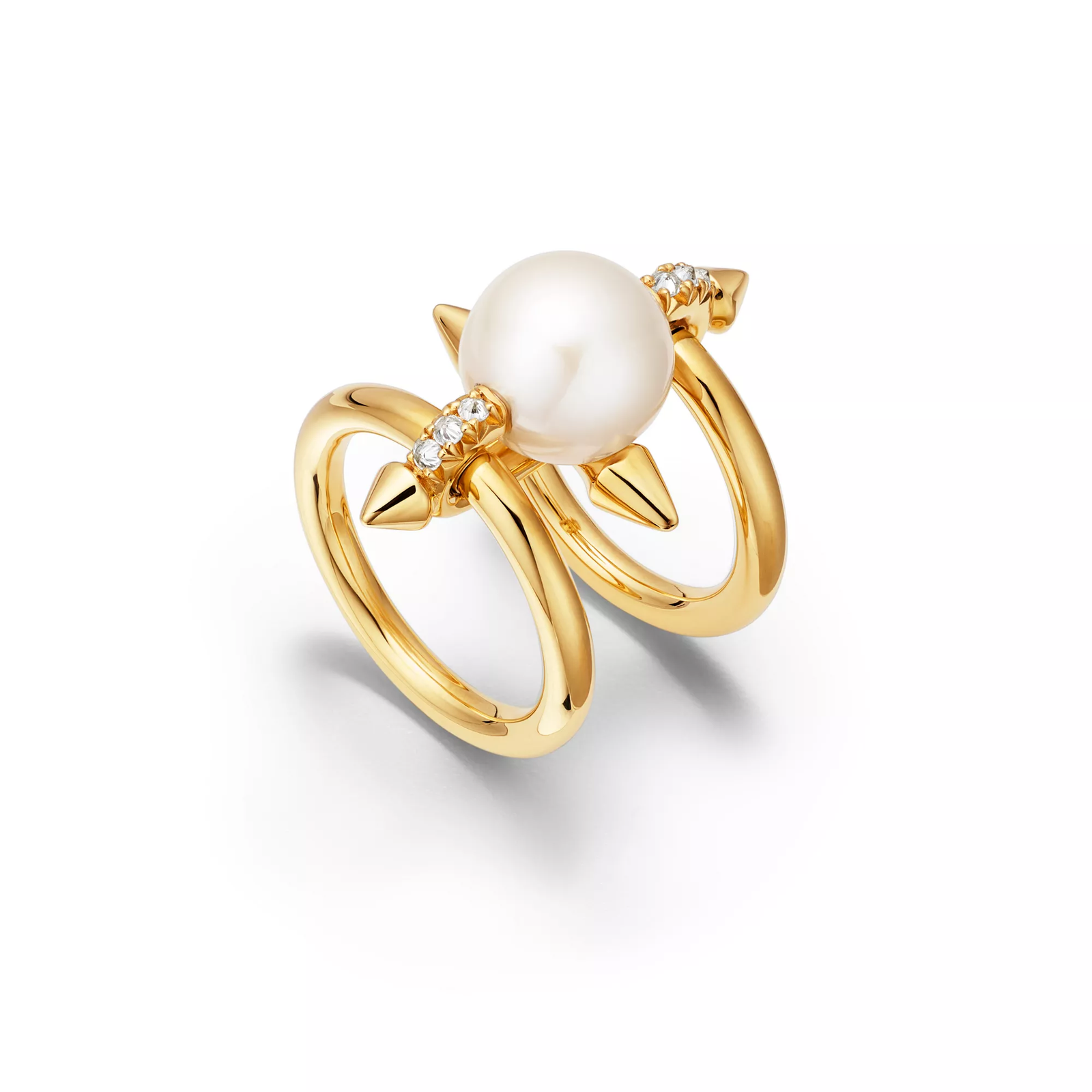 Pearl Ring in Yellow Gold with Diamonds