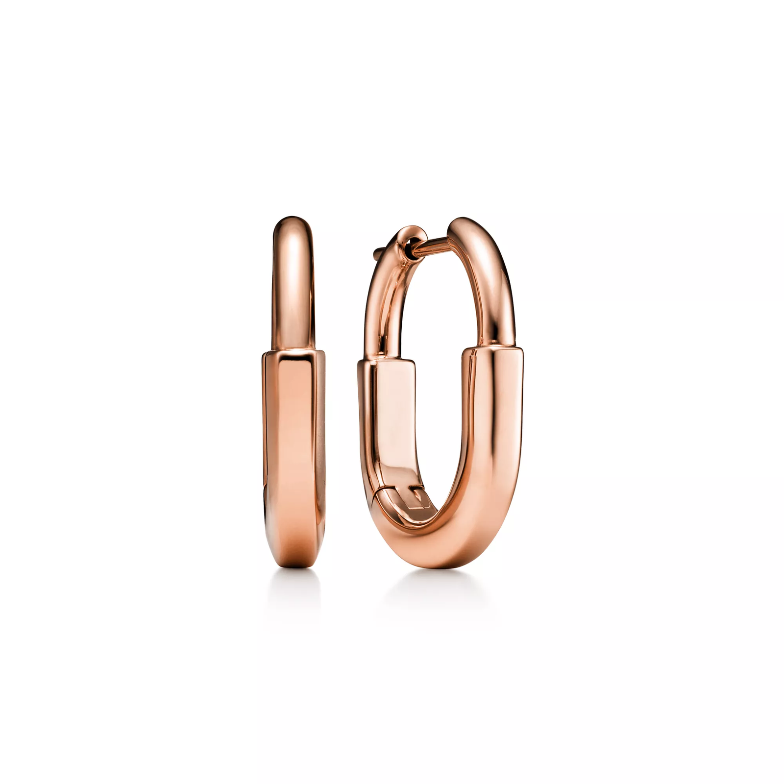 Small Earrings in Rose Gold