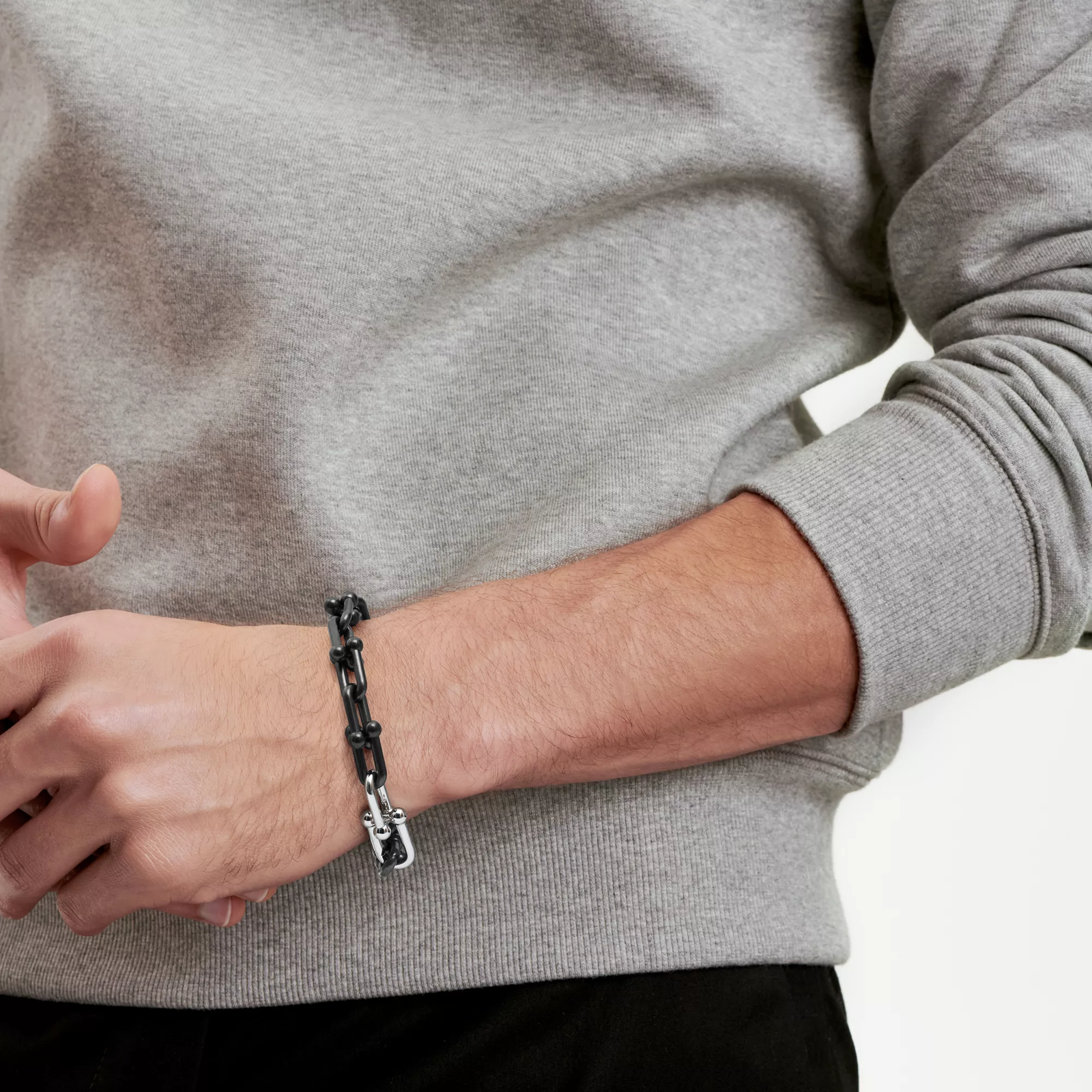 Large Link Bracelet in Titanium and White Gold