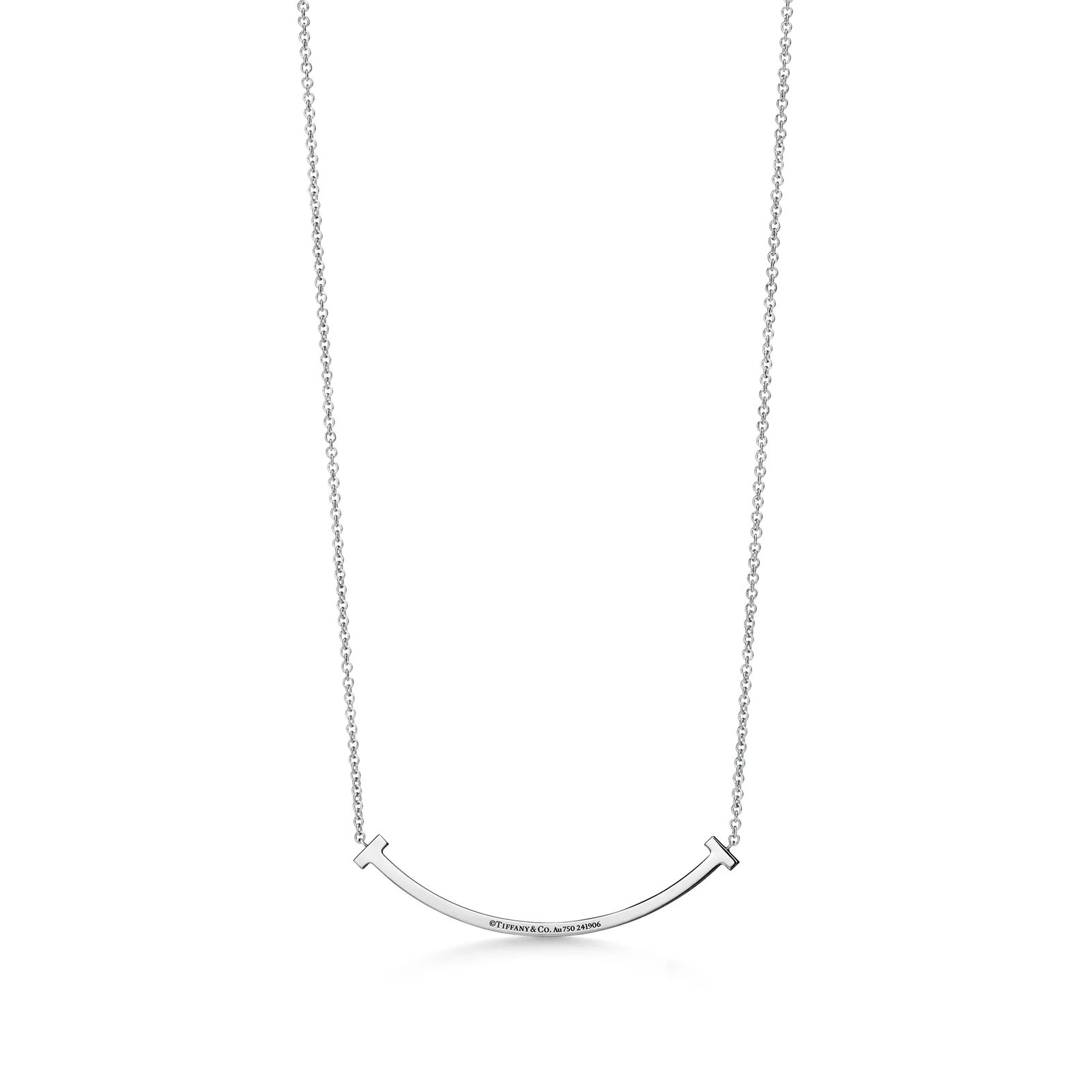 Smile Small Pendant in White Gold with Diamonds