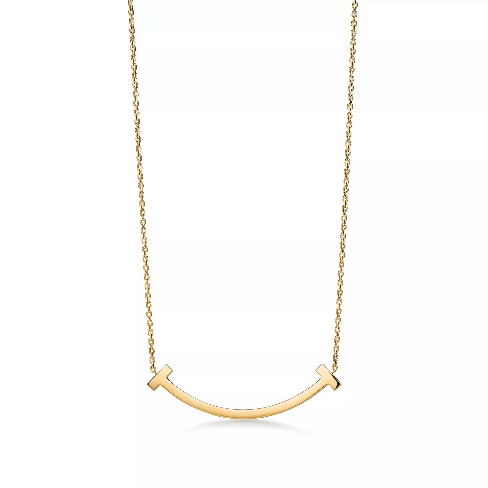 Smile Medium Pendant in Yellow Gold