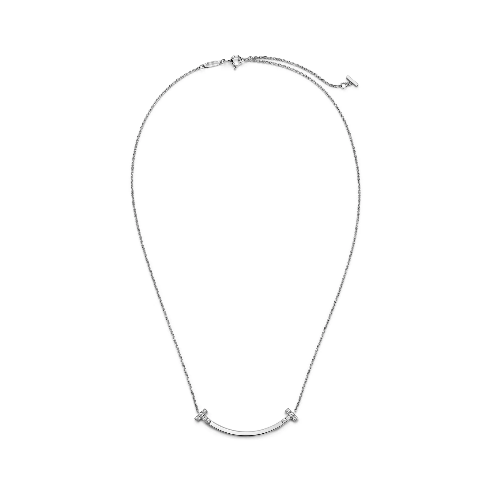 Smile Medium Pendant in White Gold with Diamonds
