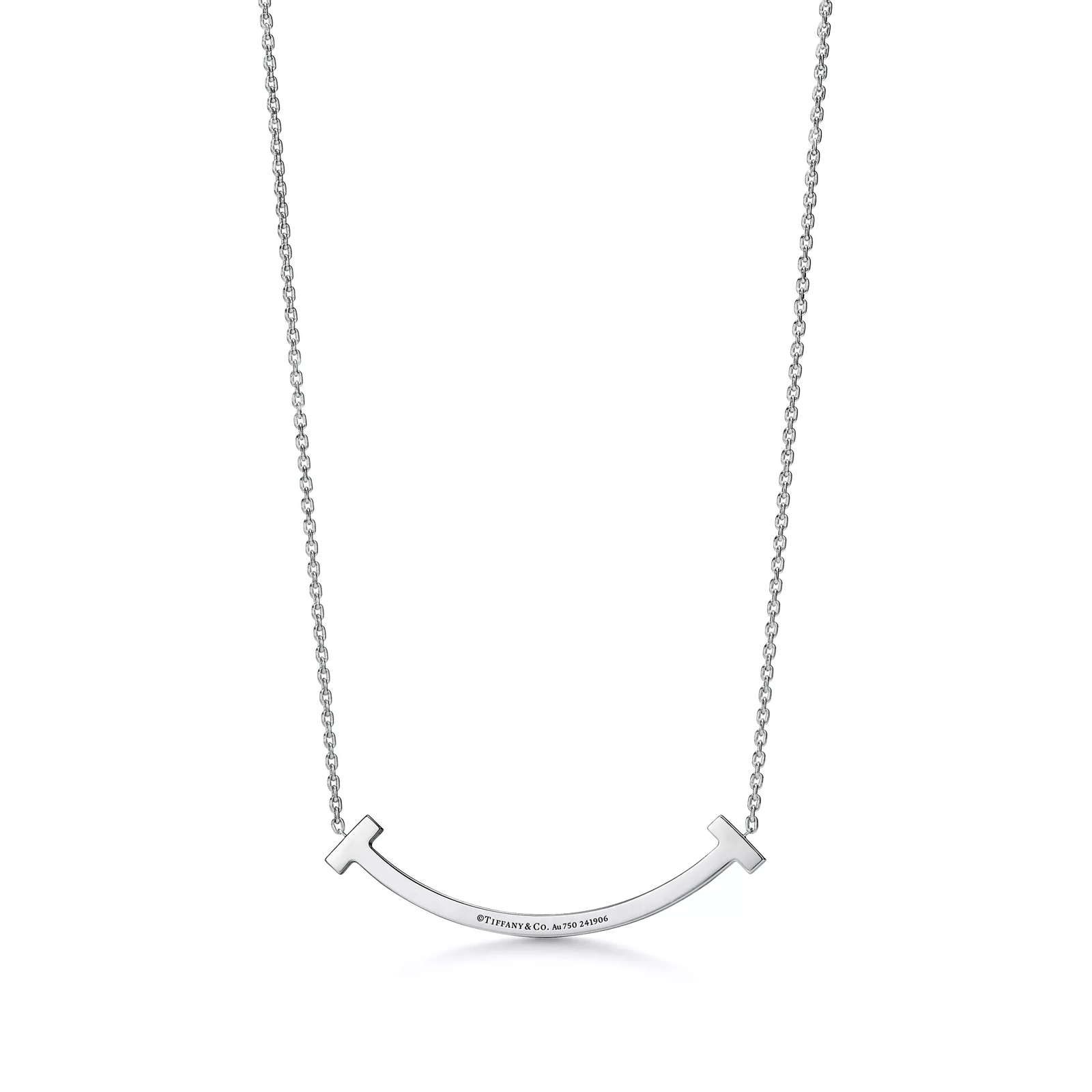 Smile Medium Pendant in White Gold with Diamonds