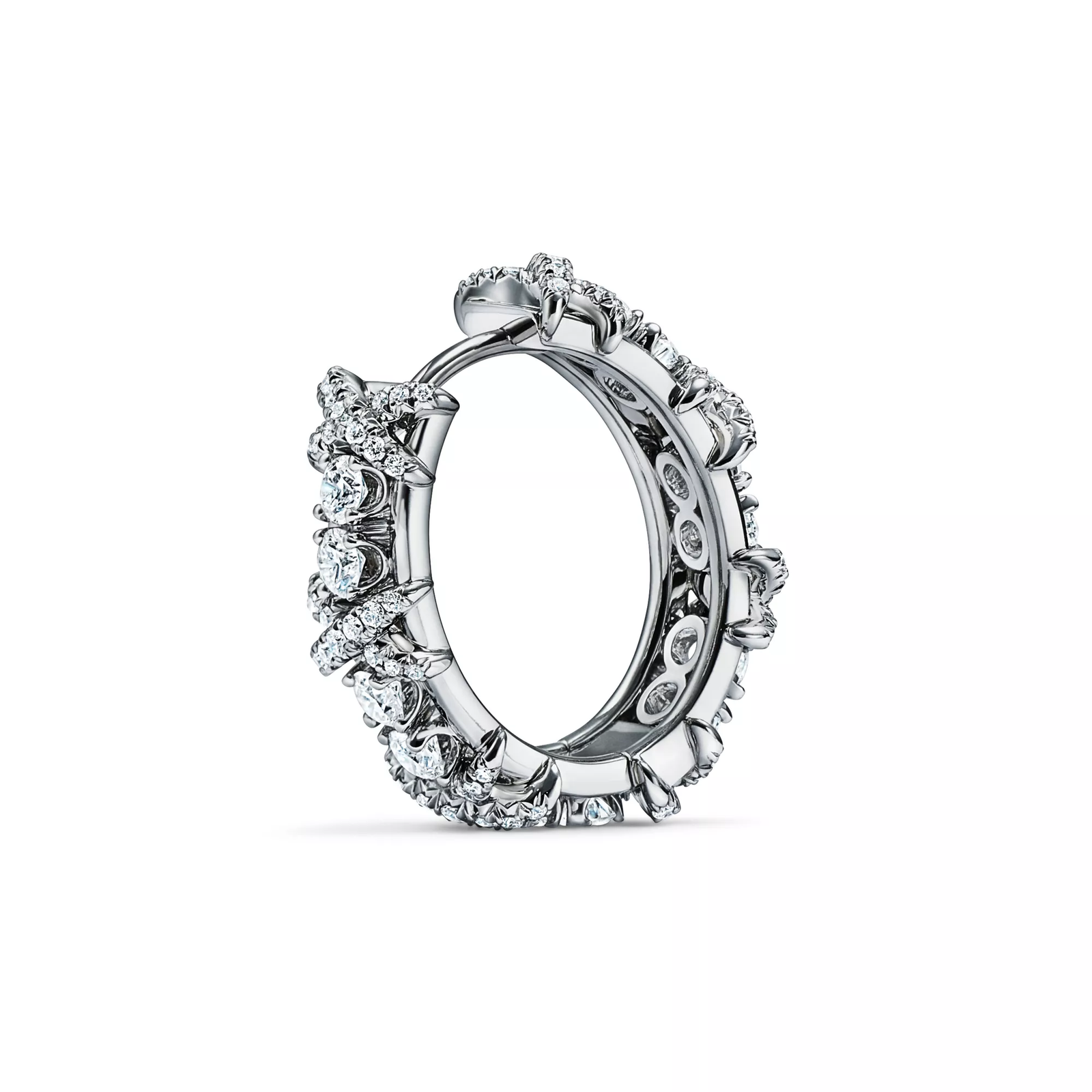 Earrings in Platinum with Diamonds