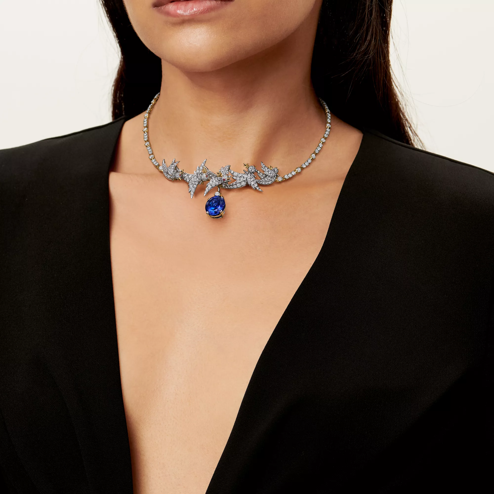 Necklace in Platinum & Gold with Tanzanite & Diamonds