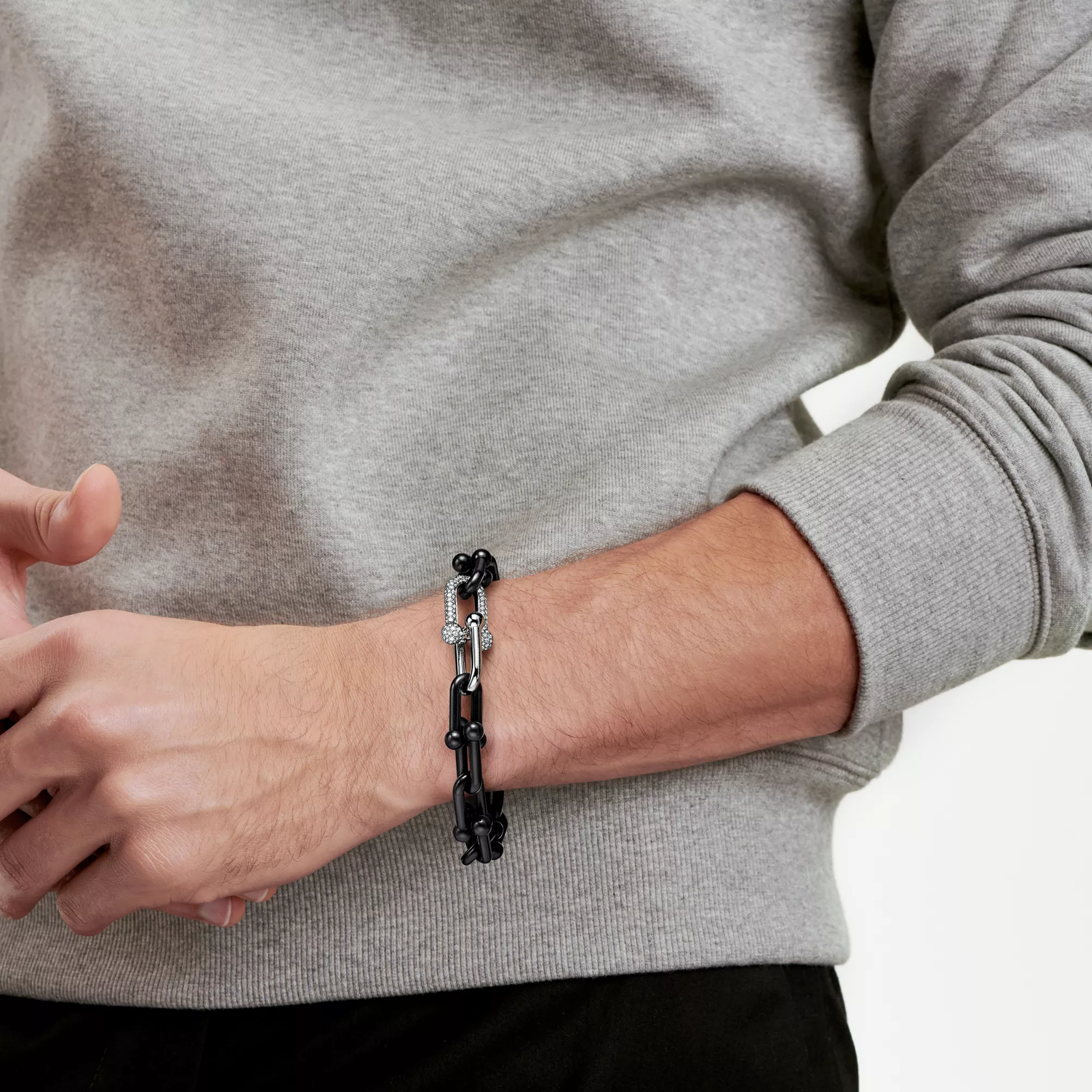 Large Link Bracelet in Titanium and Platinum with Diamonds
