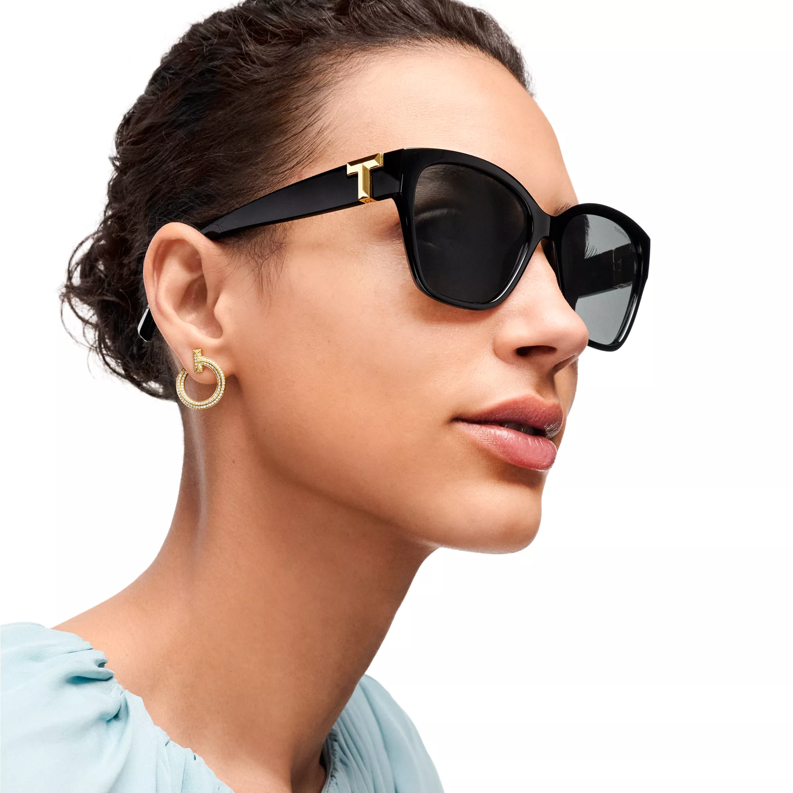 Sunglasses in Black Acetate with Dark Gray Lenses